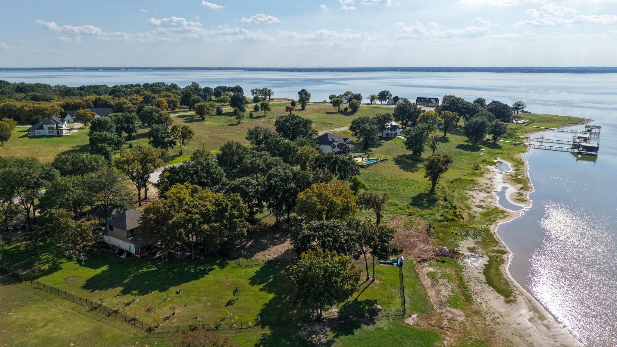 main property photo 26