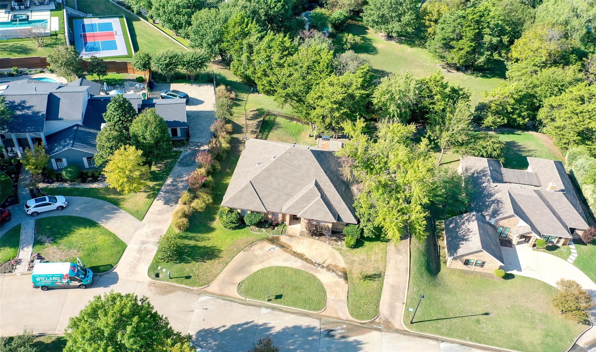 main property photo 29