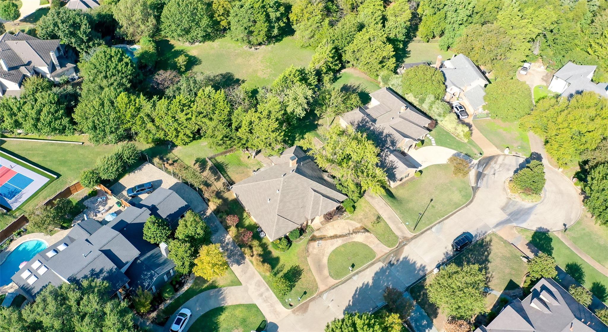 main property photo 30
