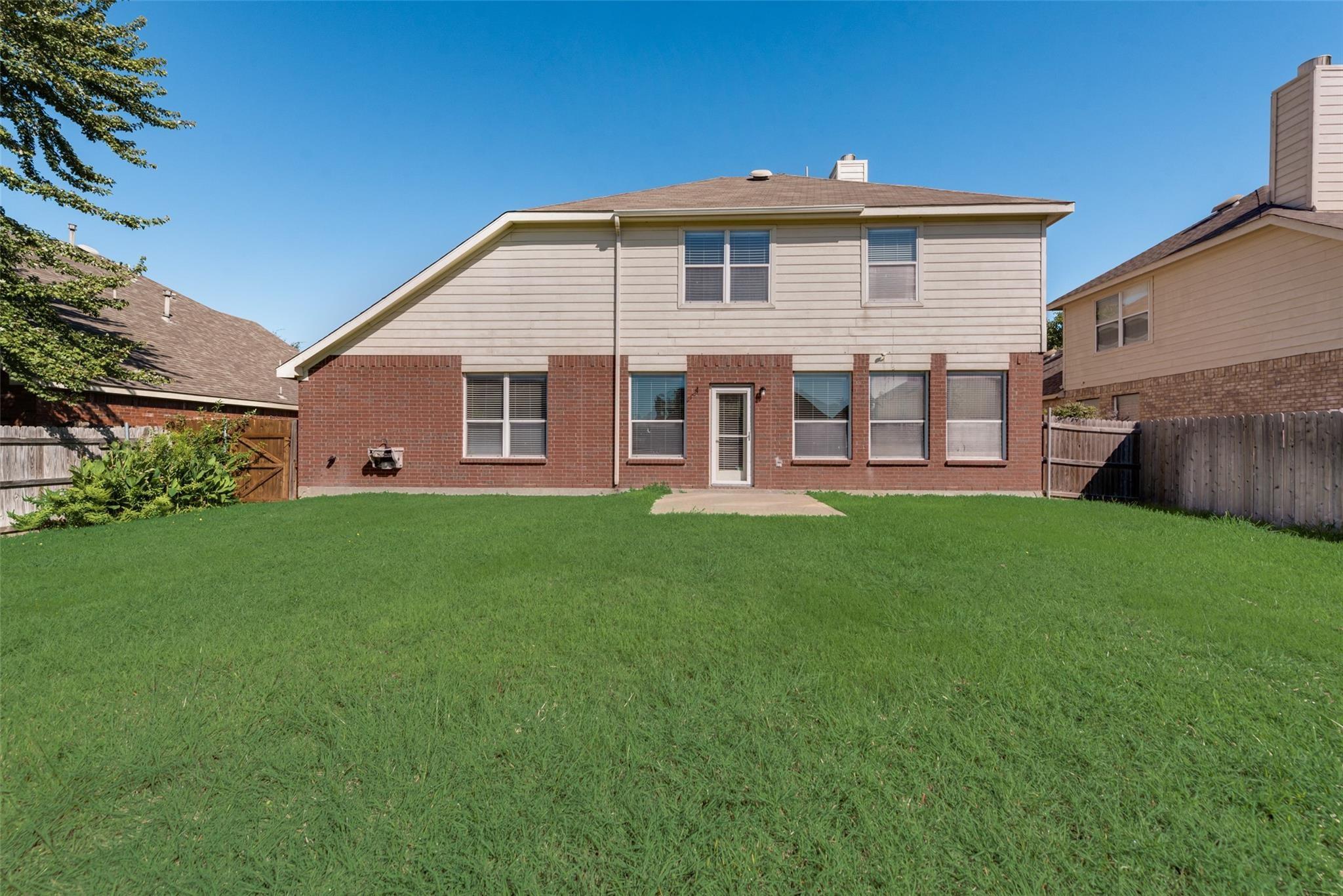 main property photo 23
