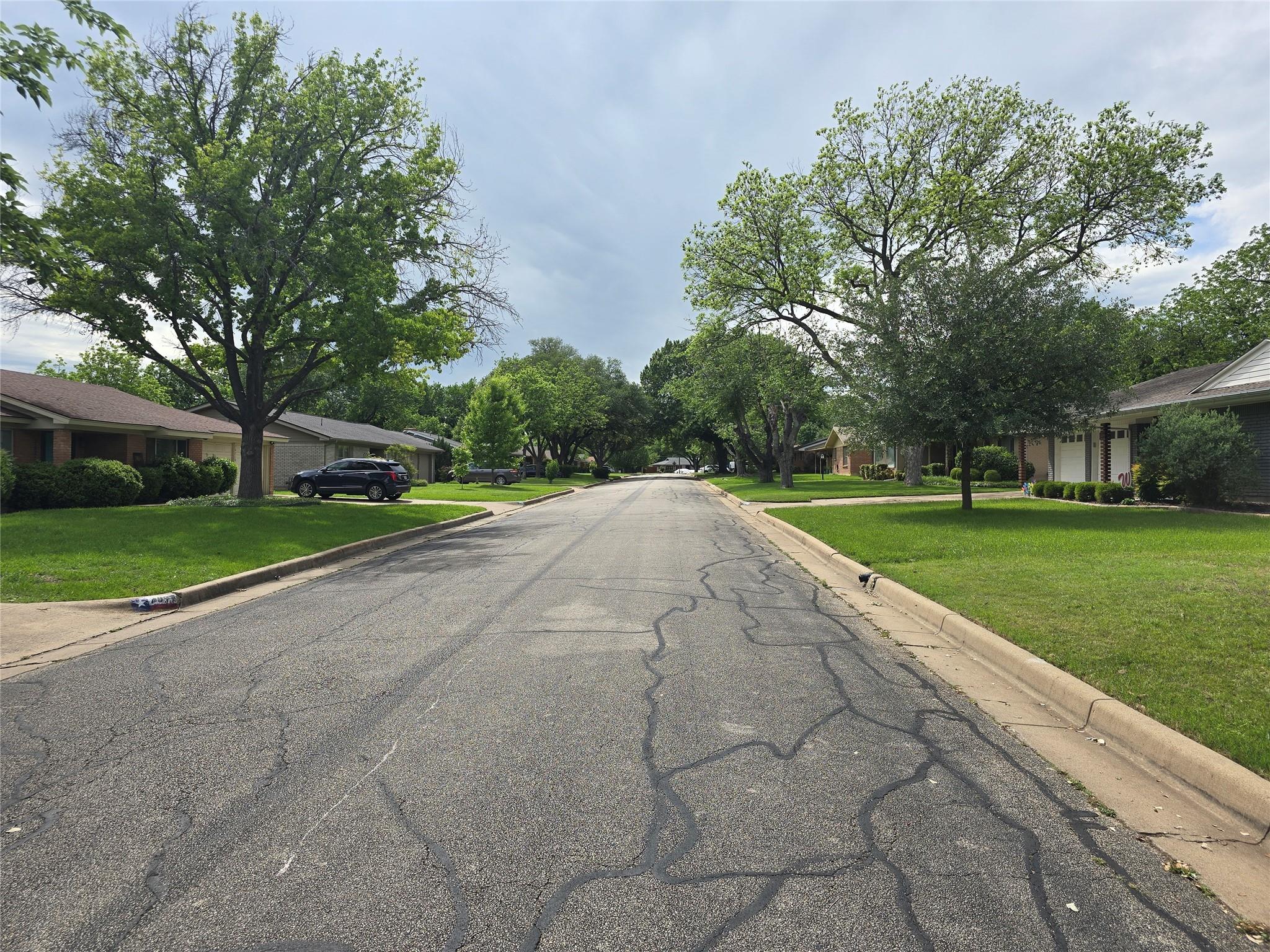 main property photo 22