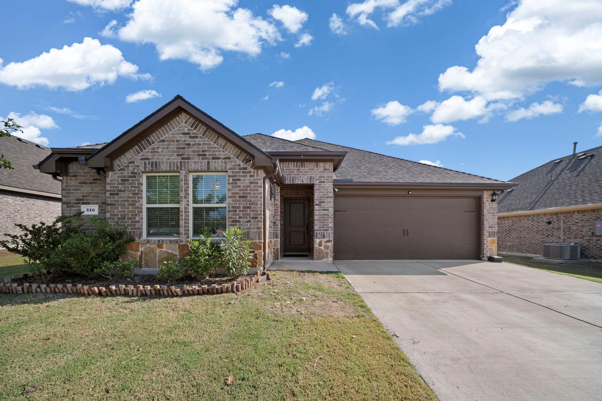 main property photo 0