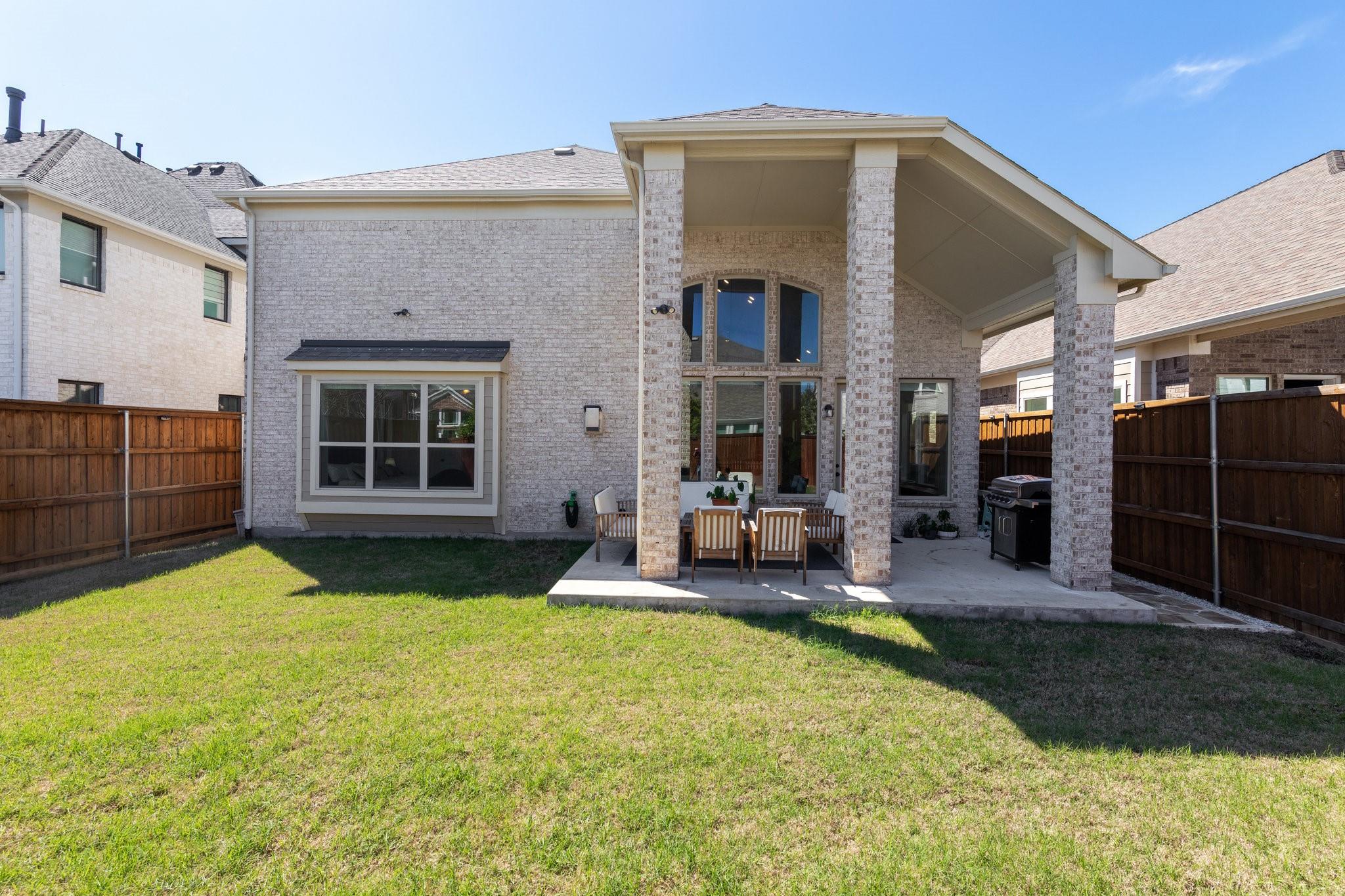 main property photo 38