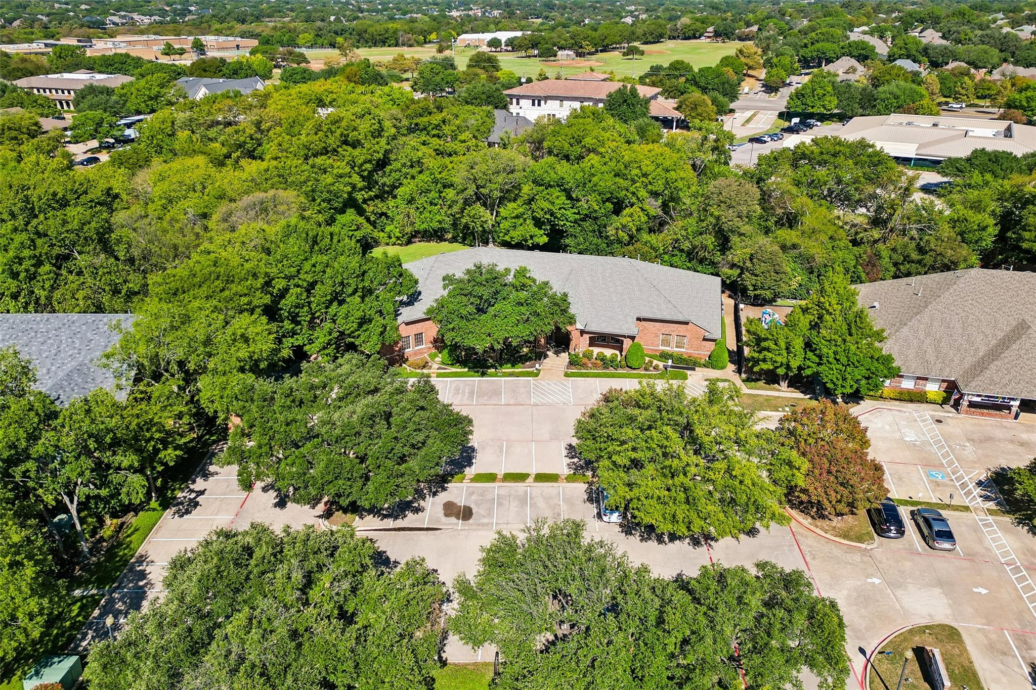 main property photo 7
