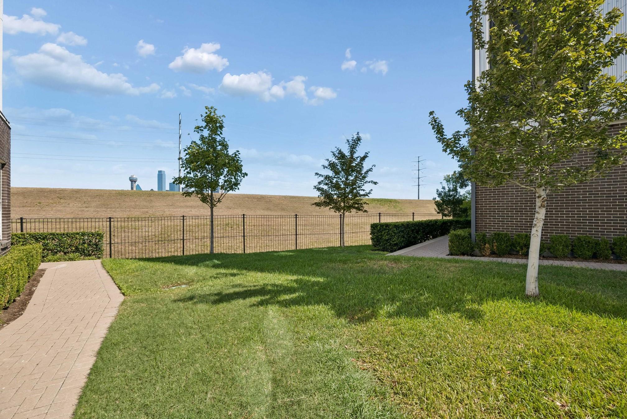 main property photo 20