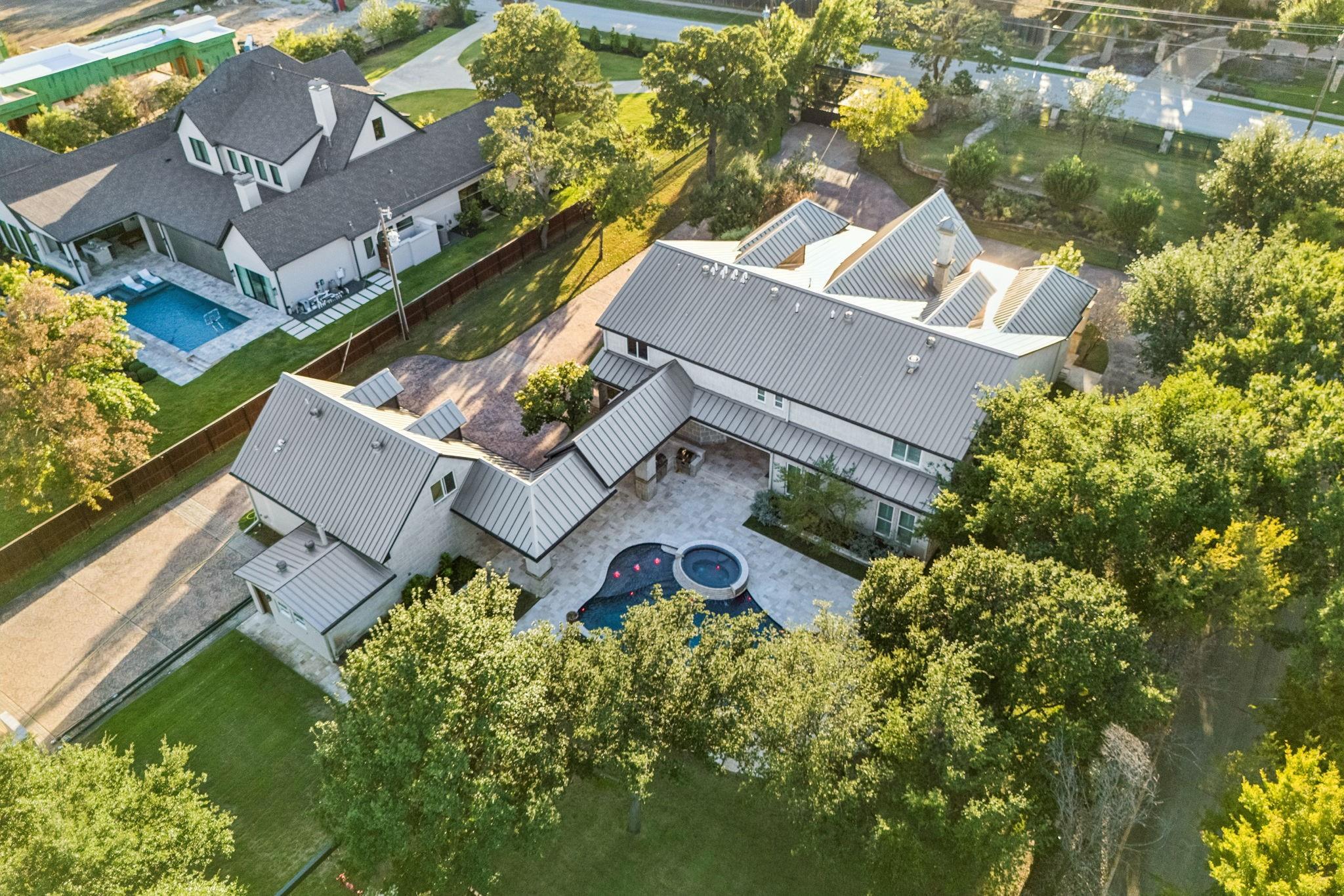 main property photo 39