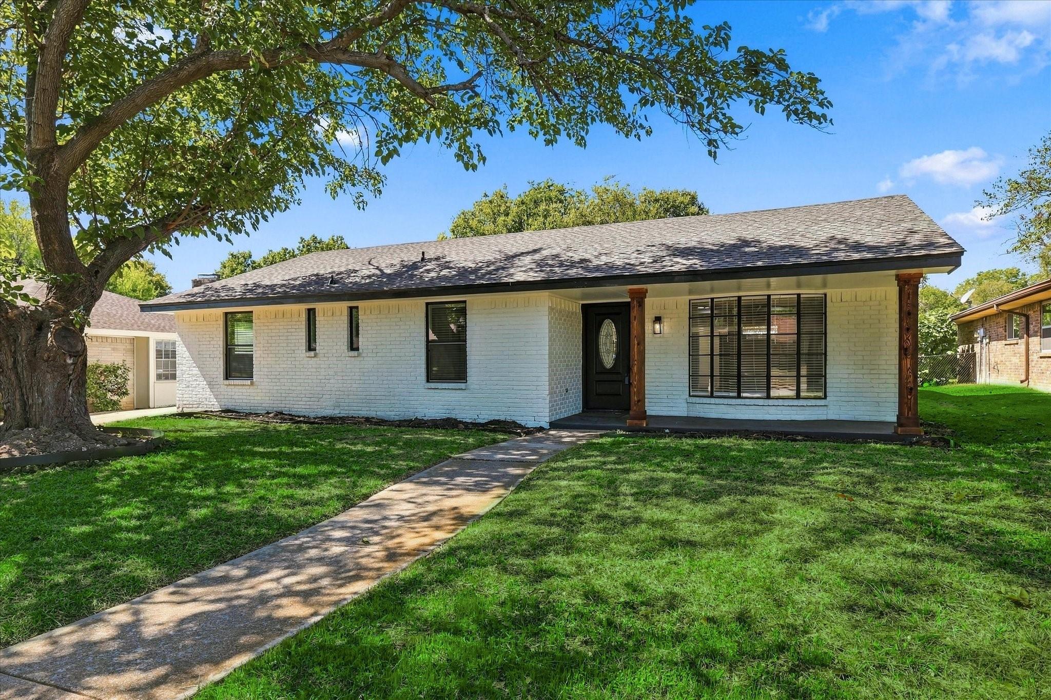 main property photo 0