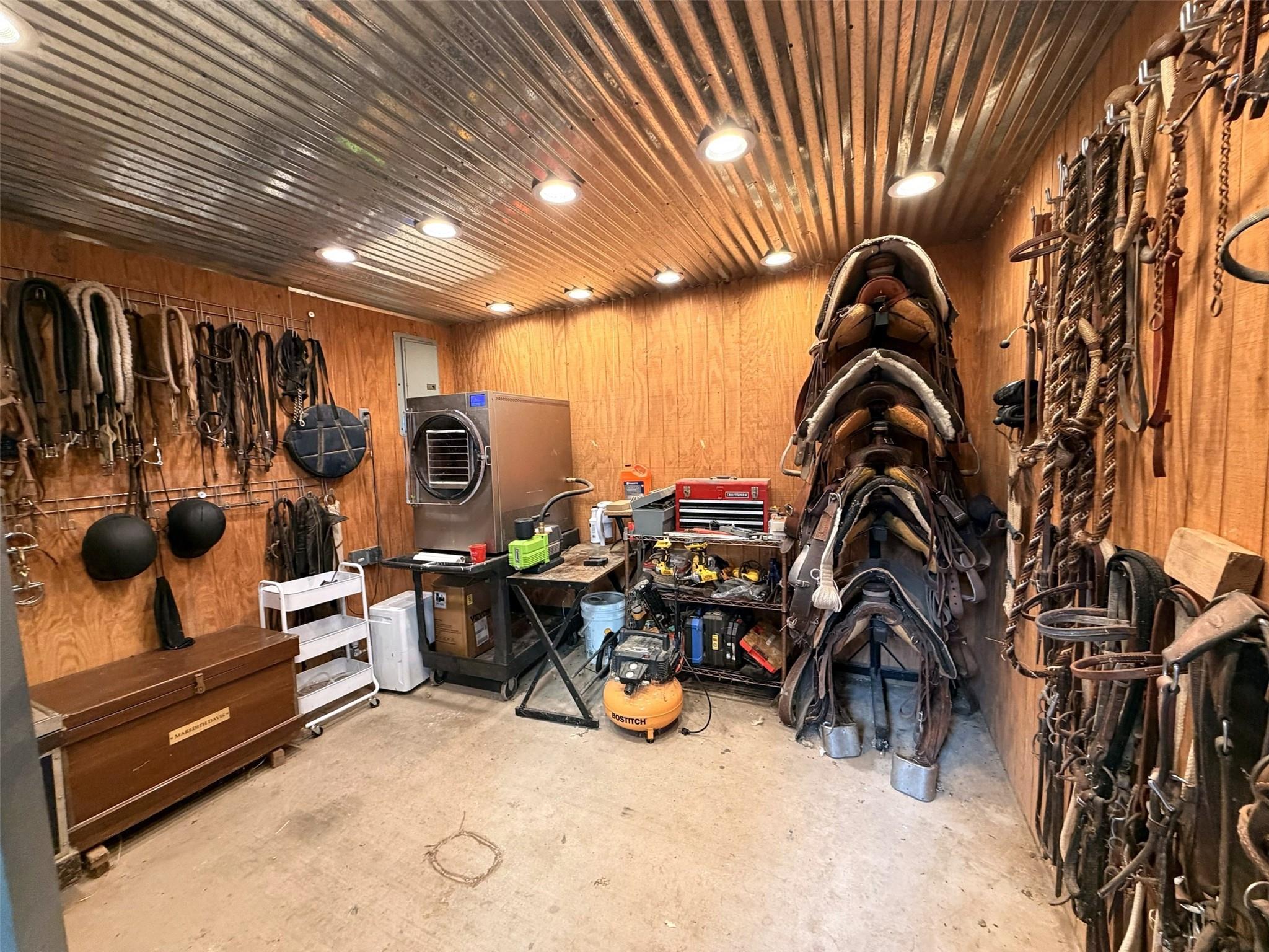 main property photo 21