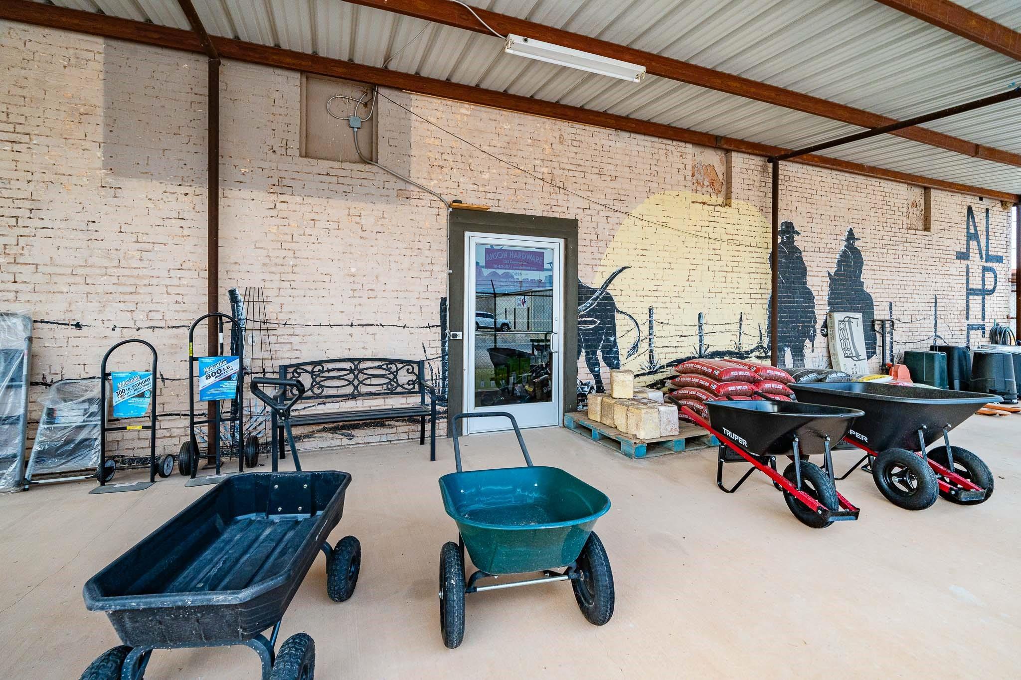 main property photo 19