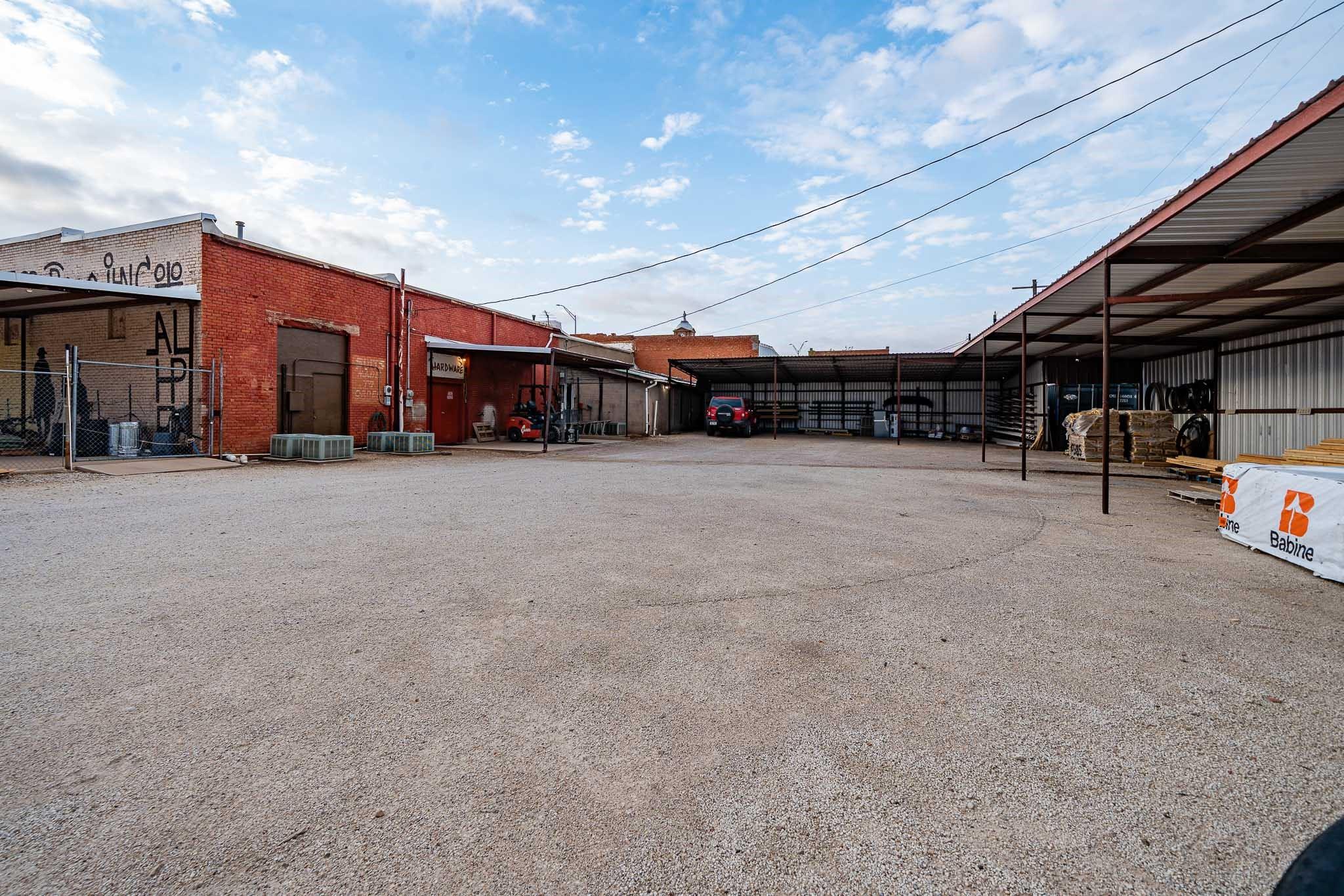 main property photo 20