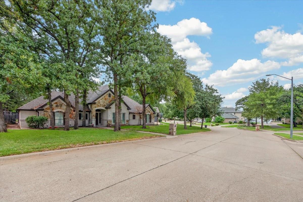 main property photo 35