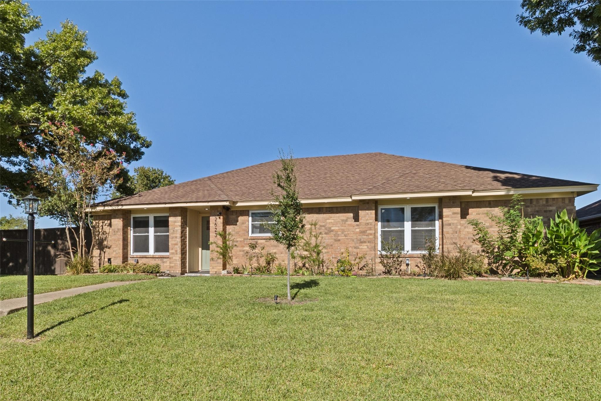 main property photo 2