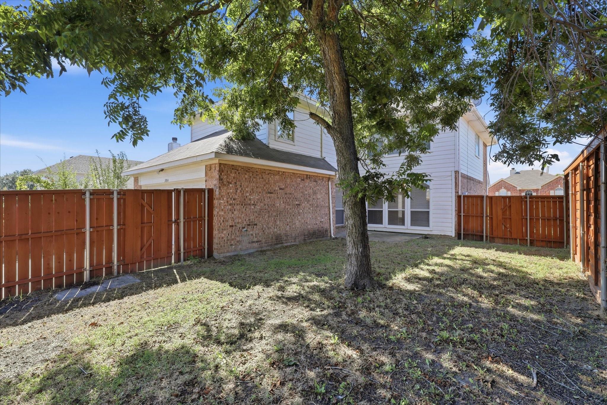 main property photo 38