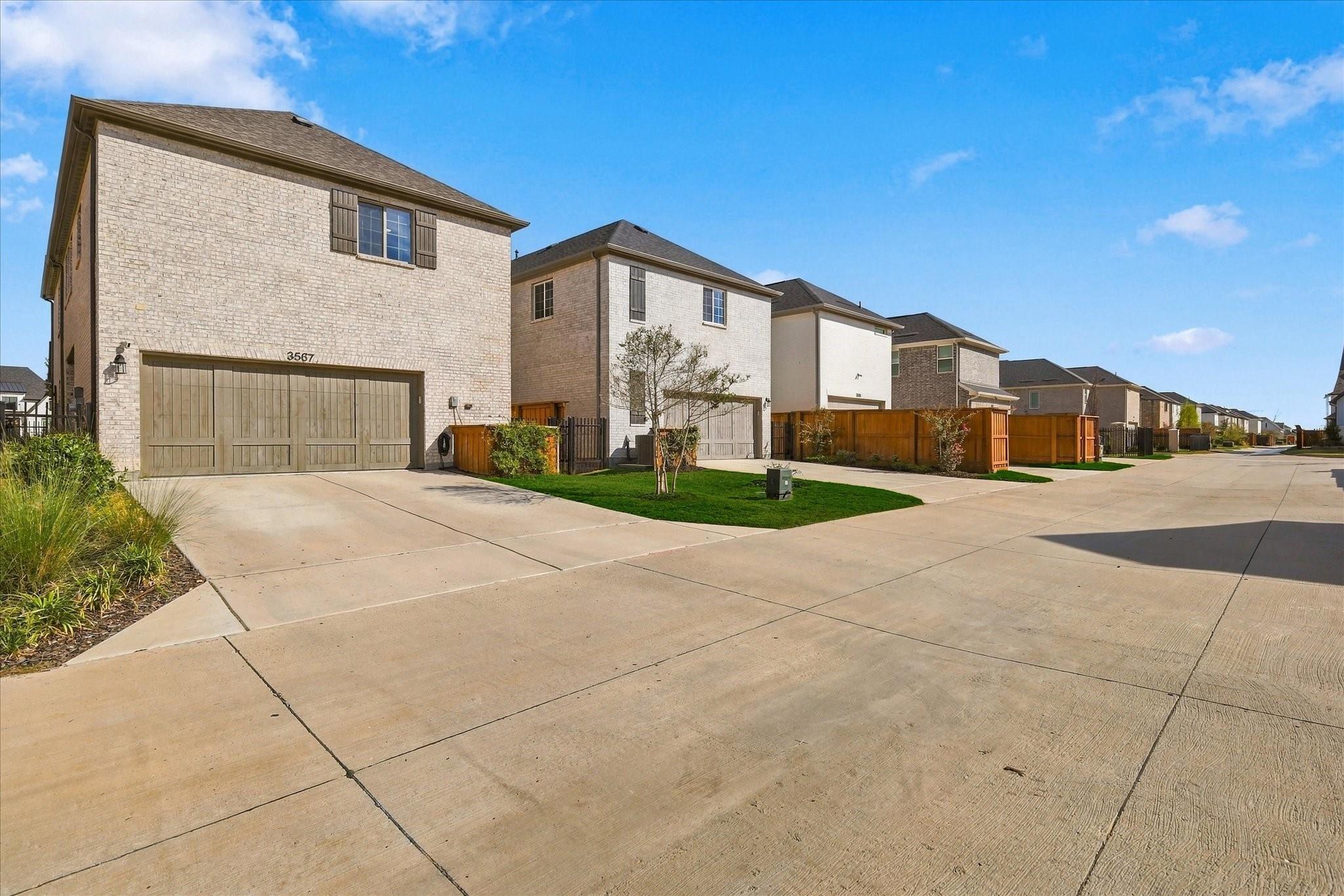 main property photo 34
