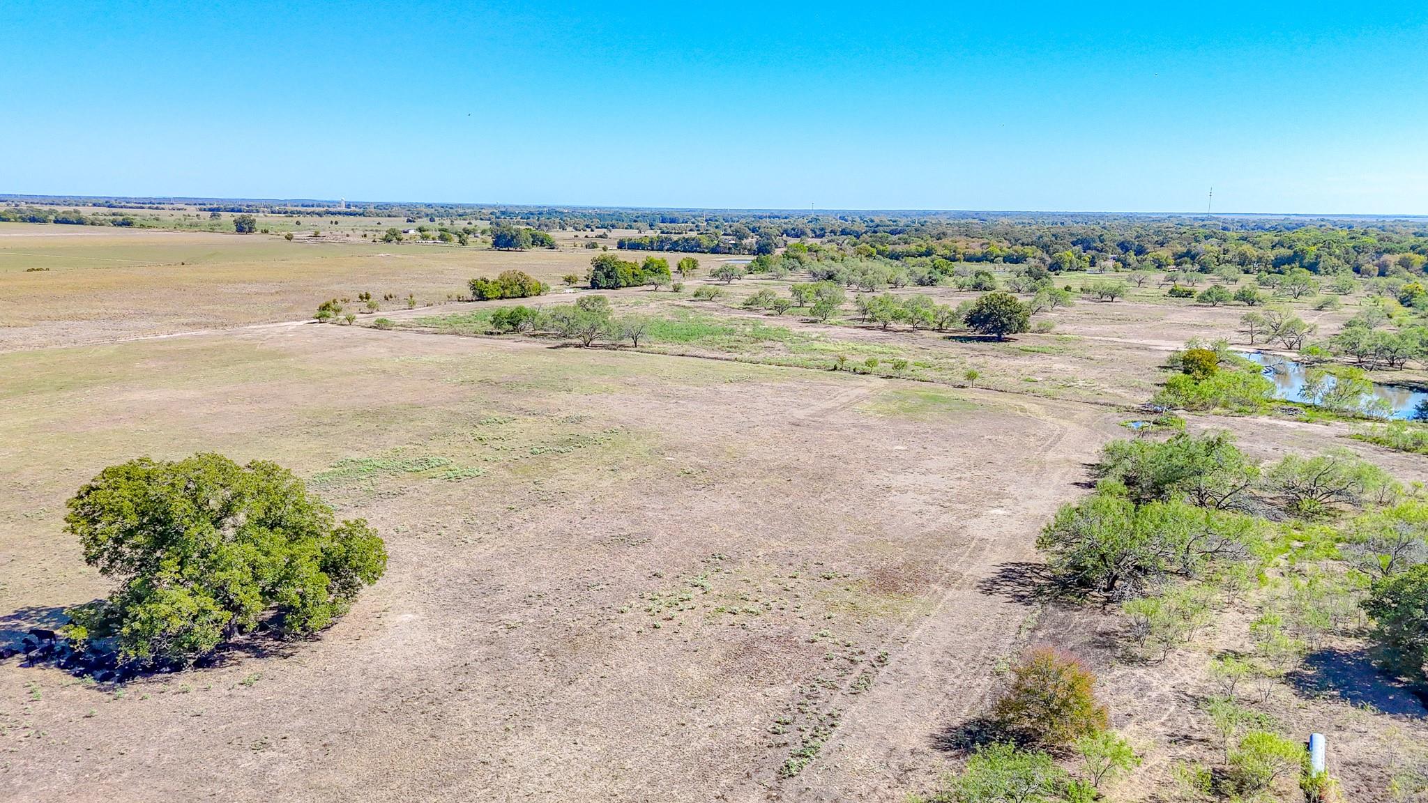main property photo 13