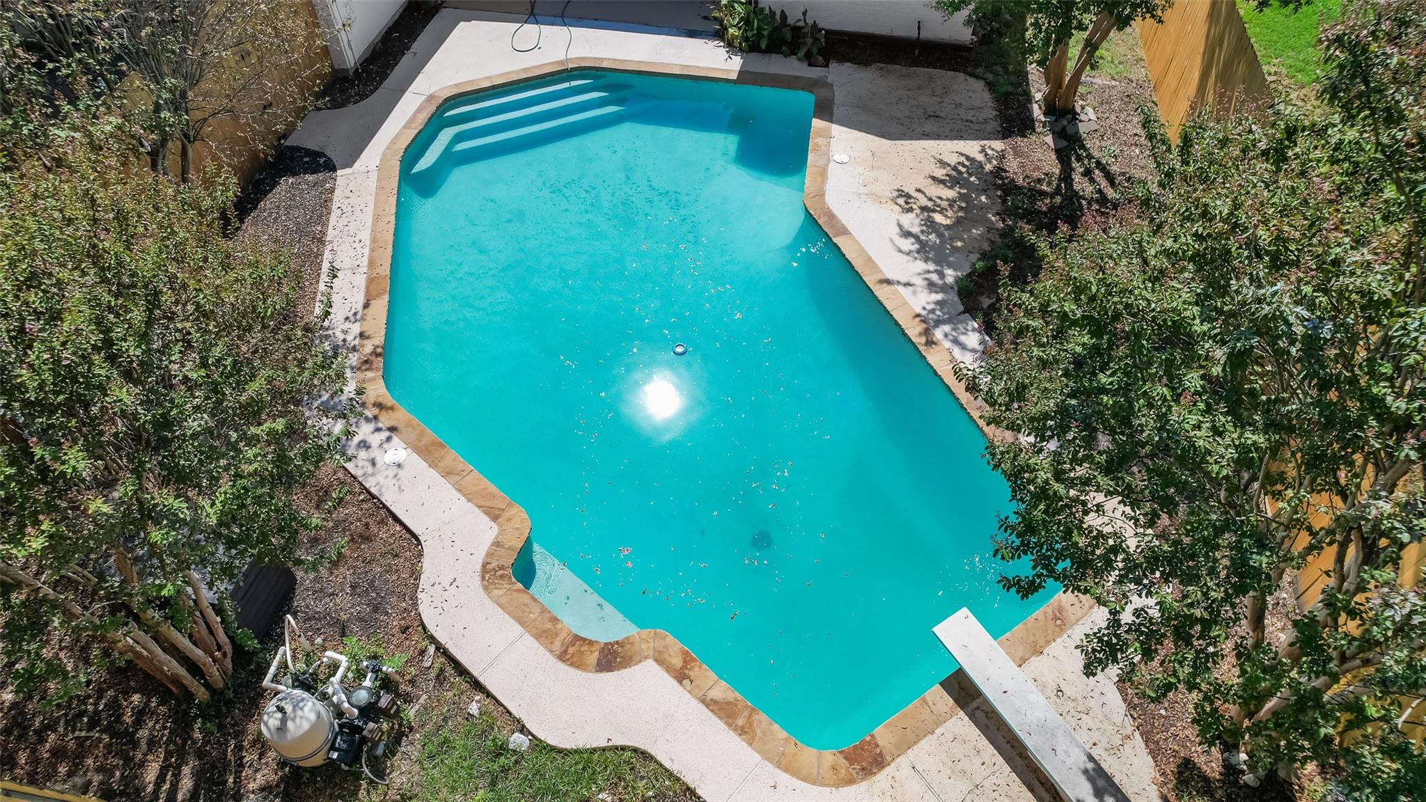 main property photo 0