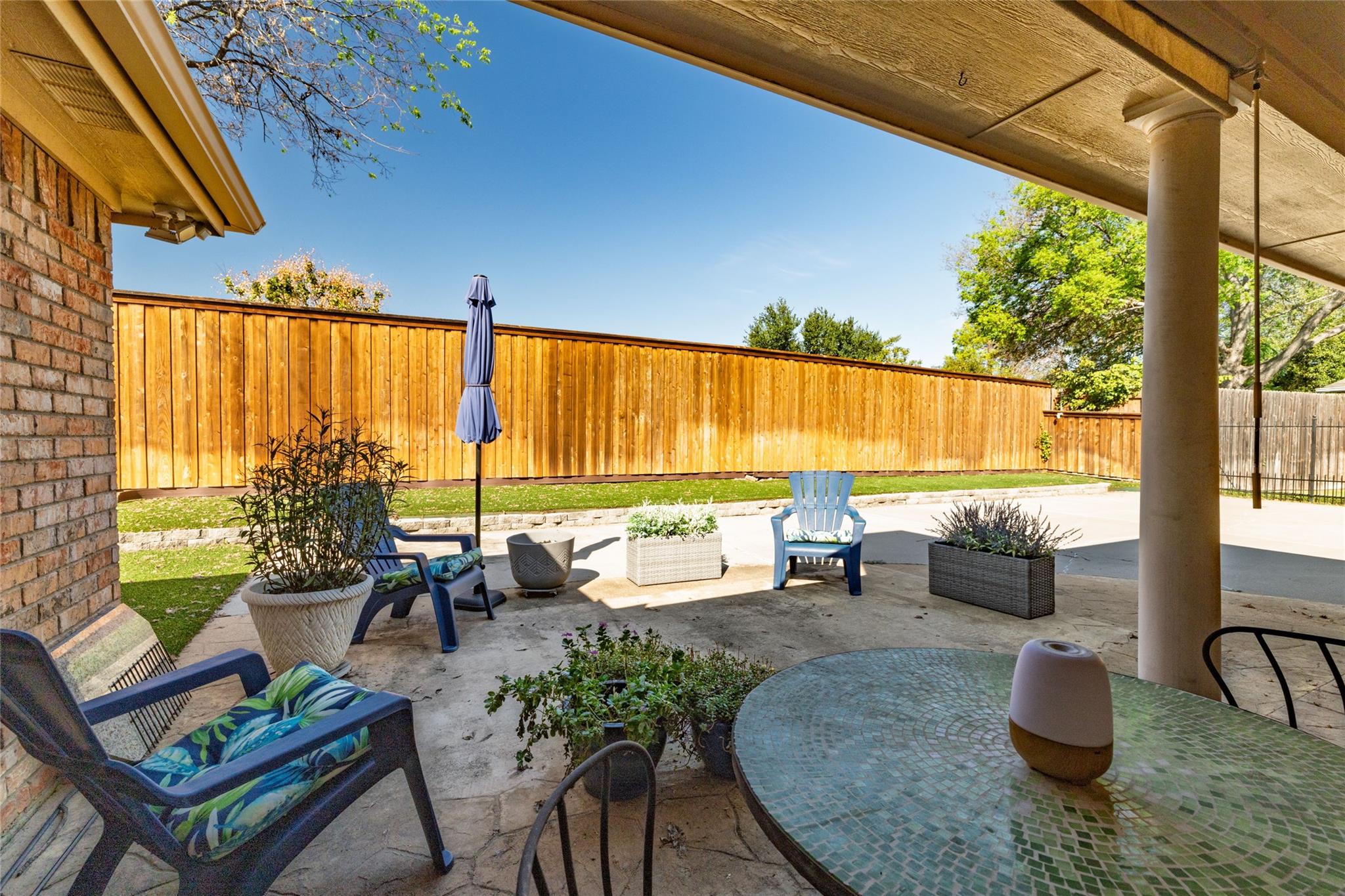 main property photo 35
