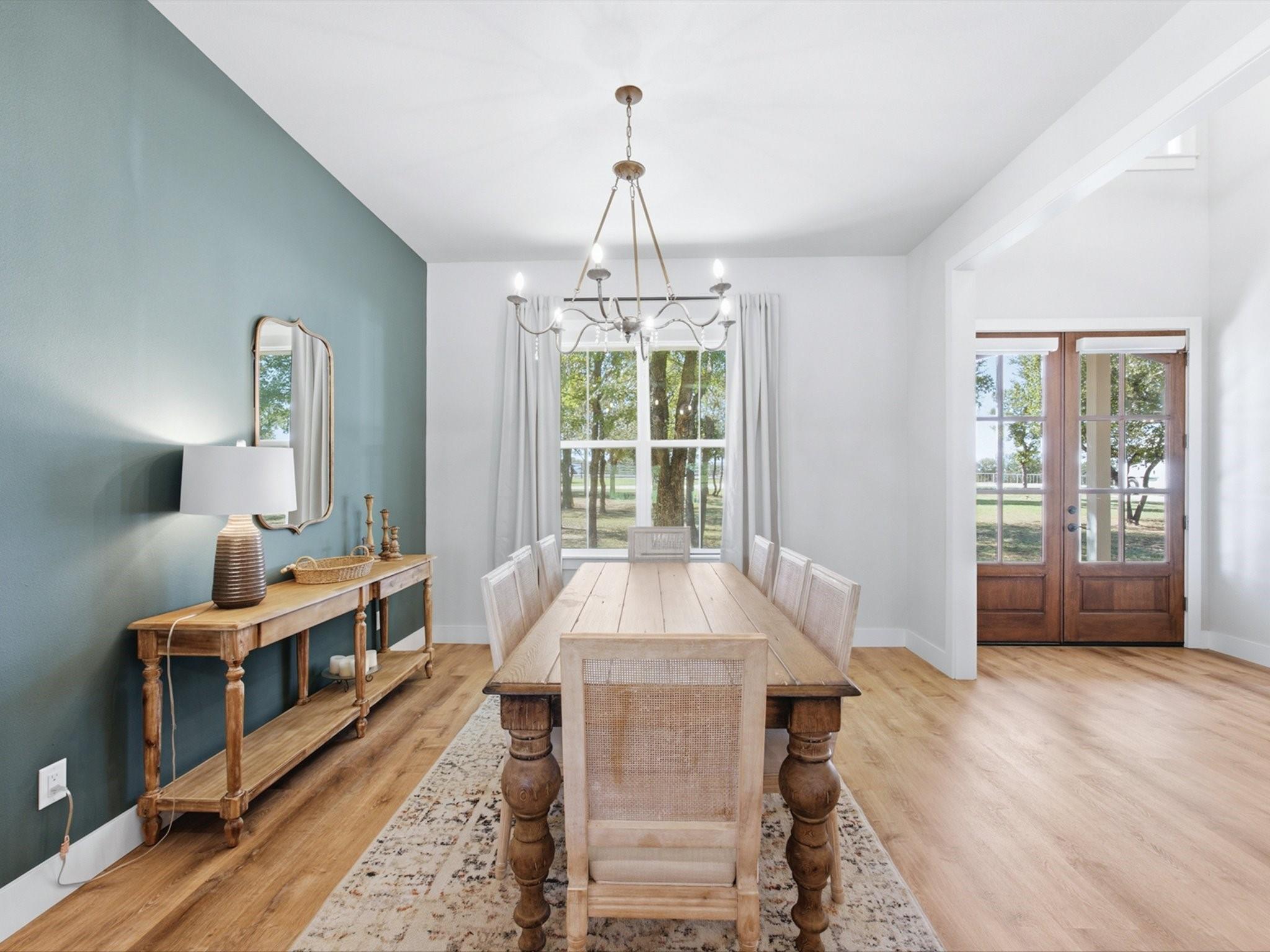 main property photo 9
