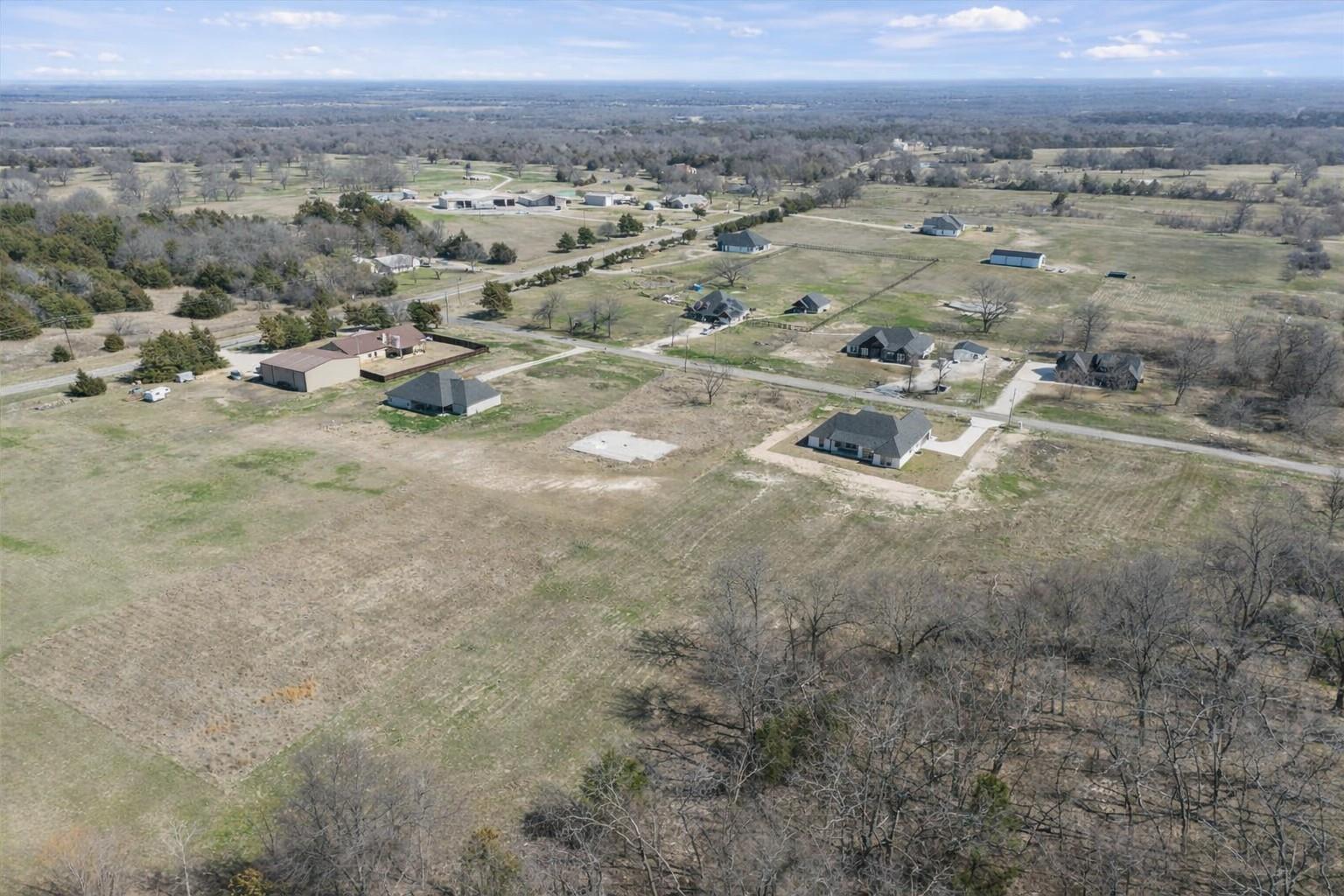 main property photo 36