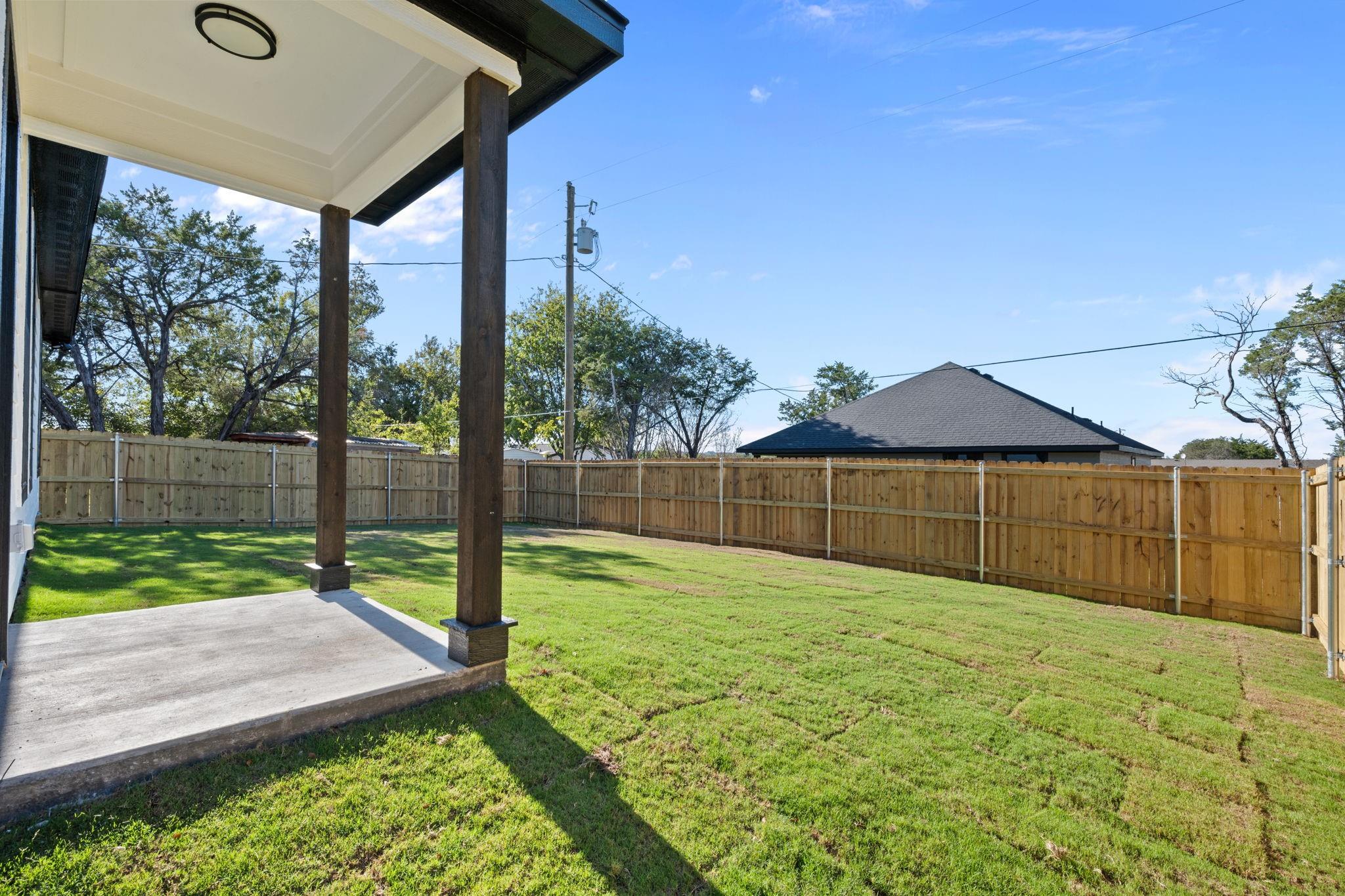 main property photo 30