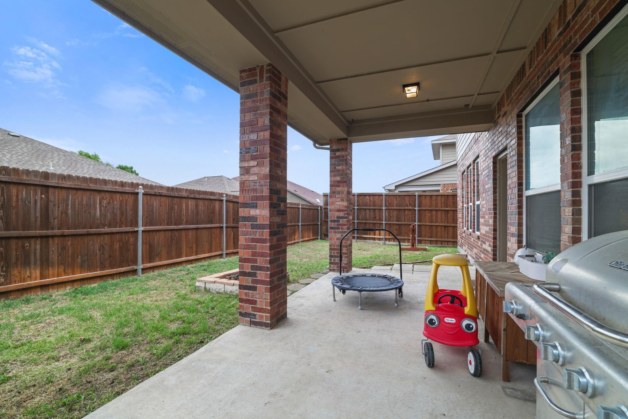 main property photo 34