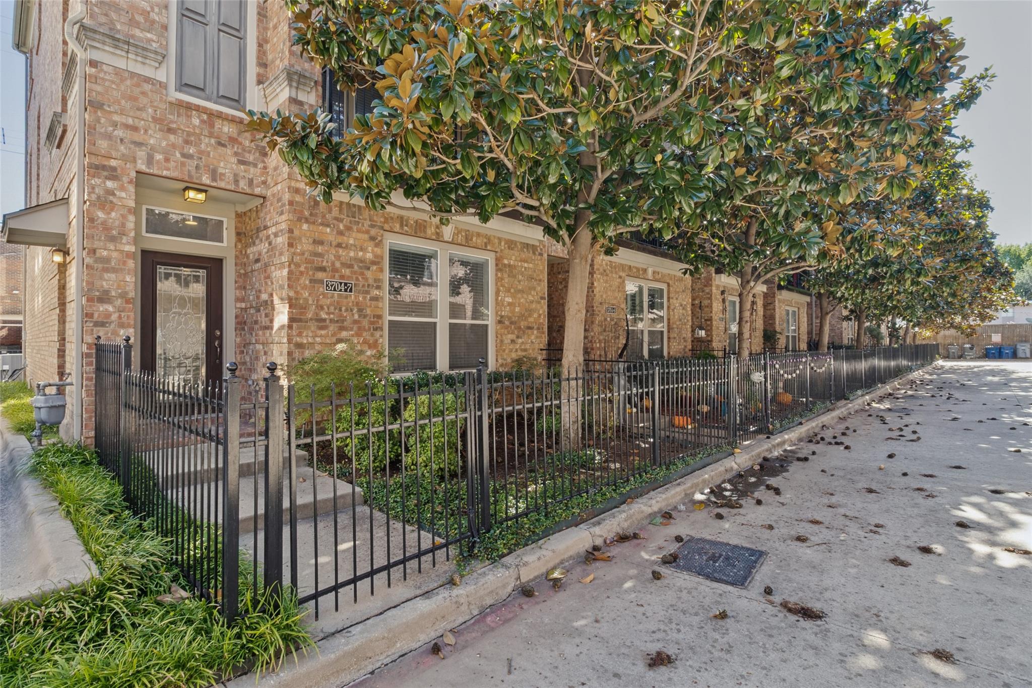 main property photo 15