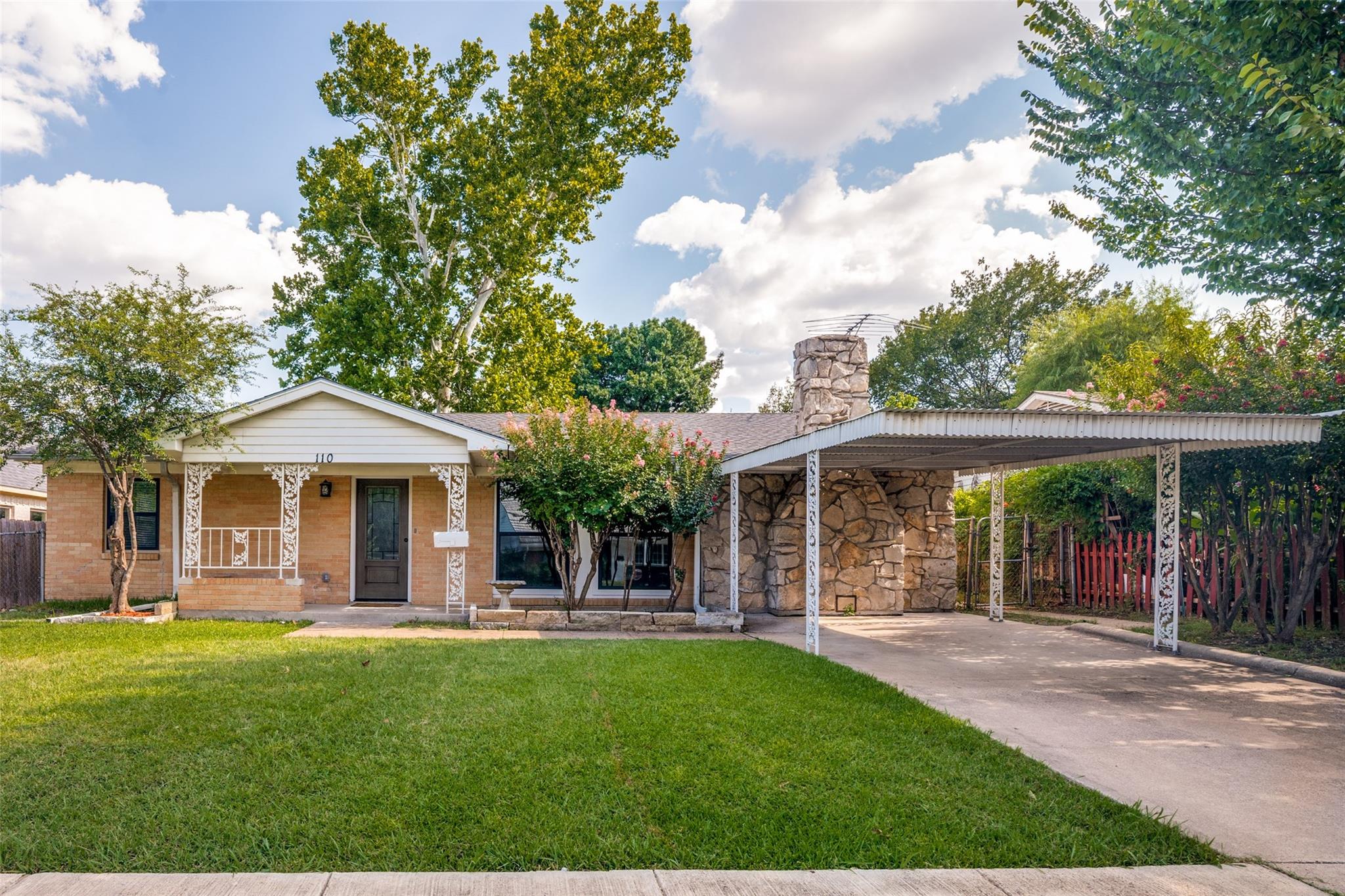 main property photo 22