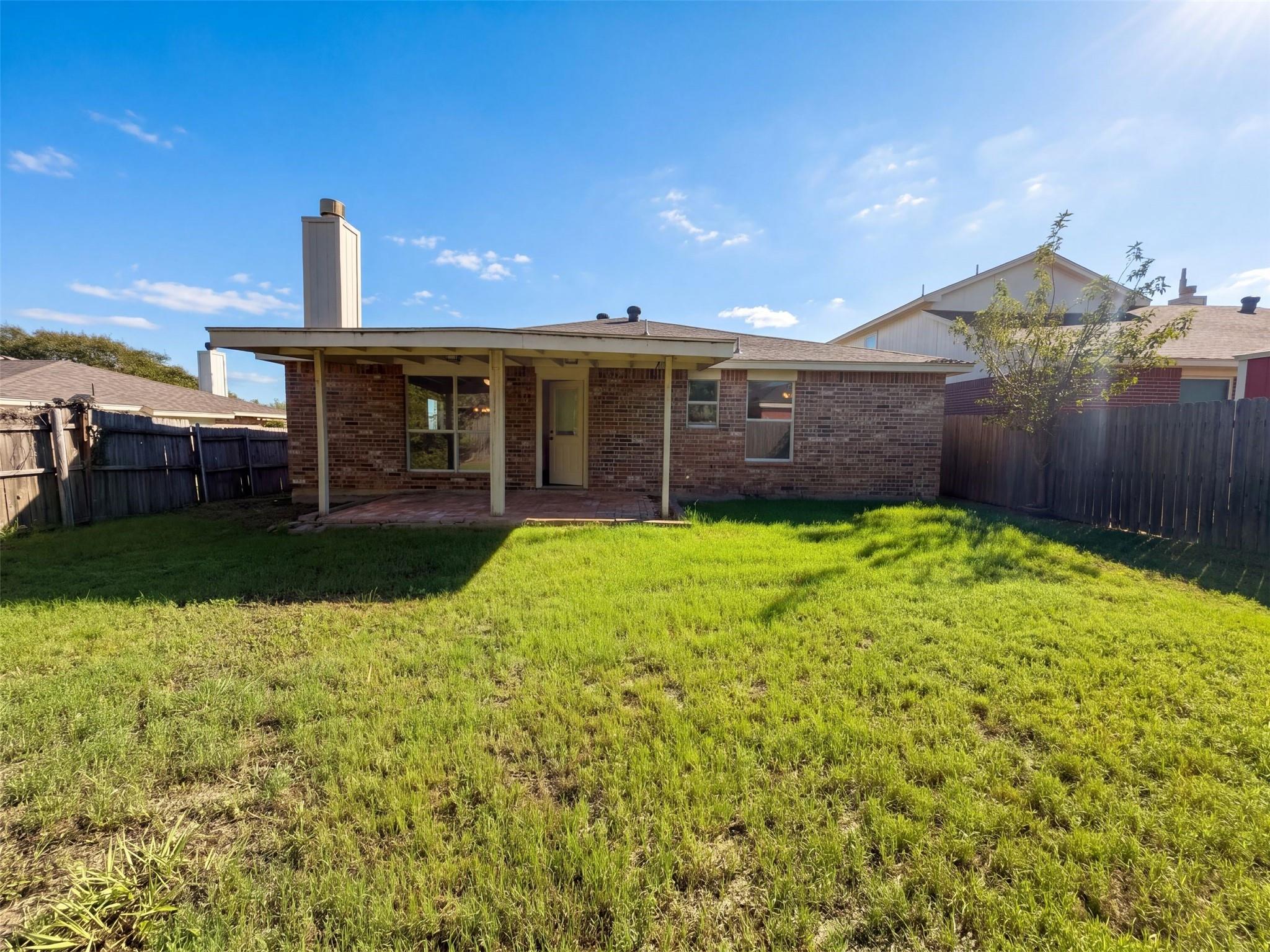 main property photo 4
