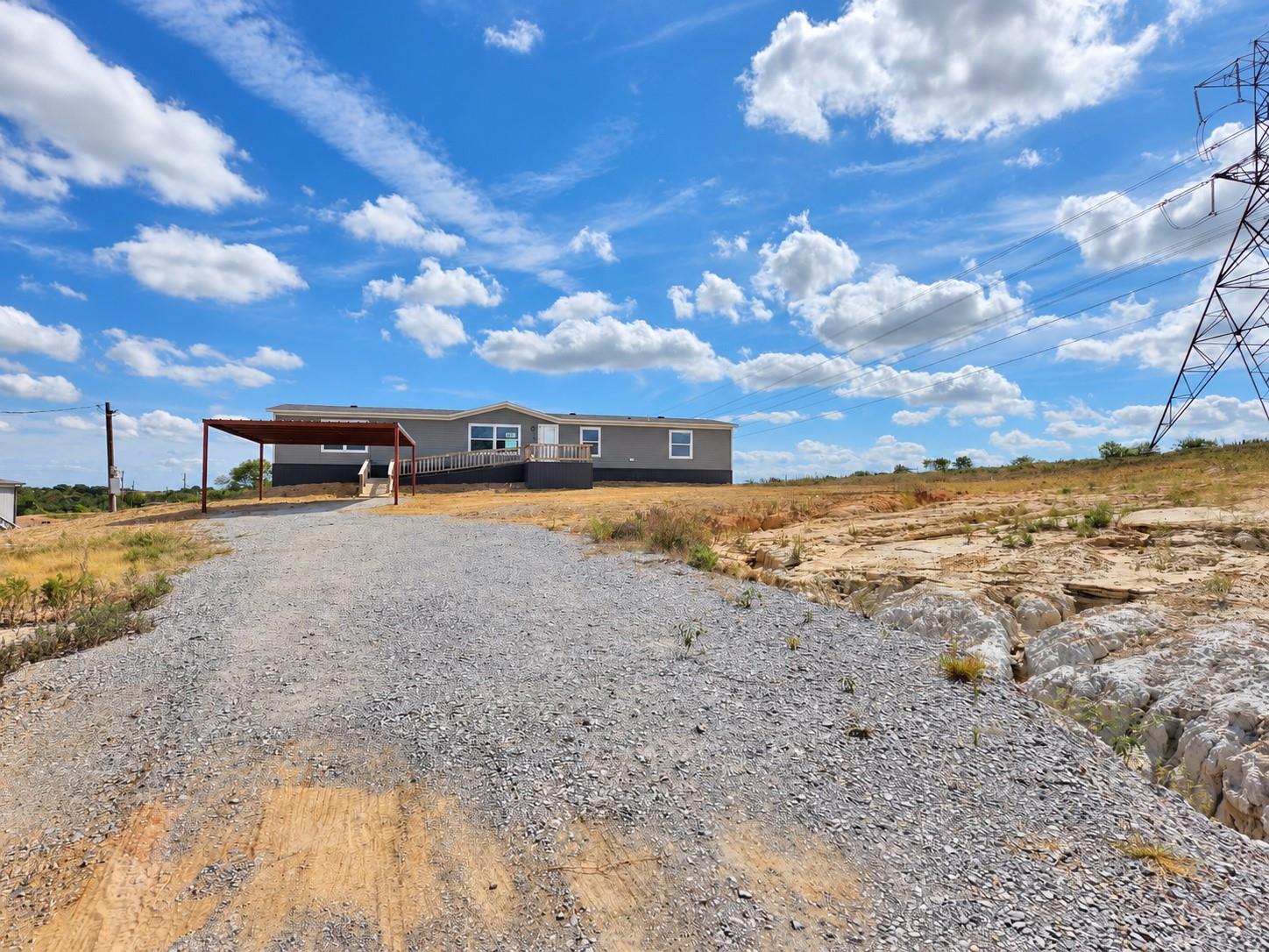 main property photo 4