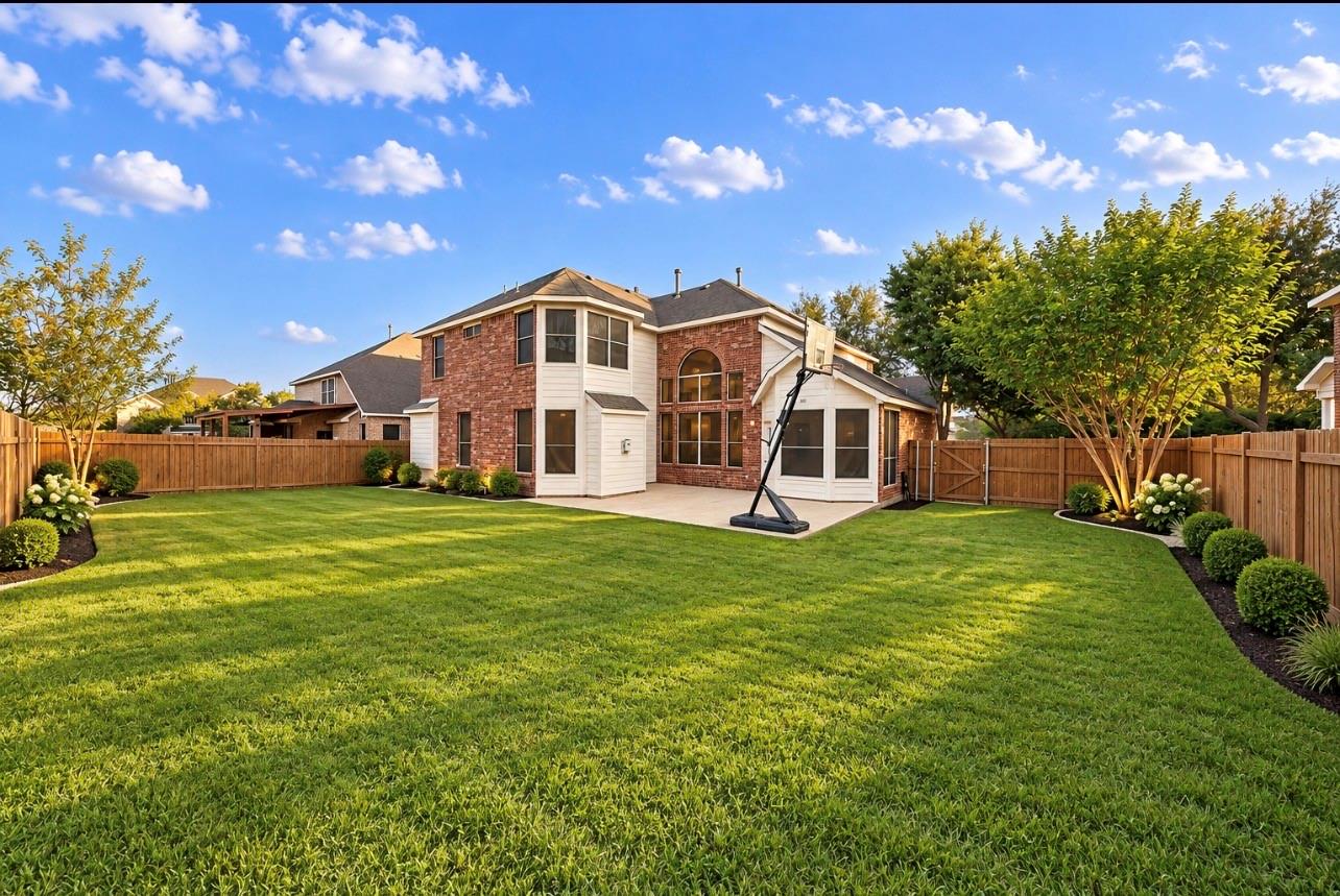 main property photo 27