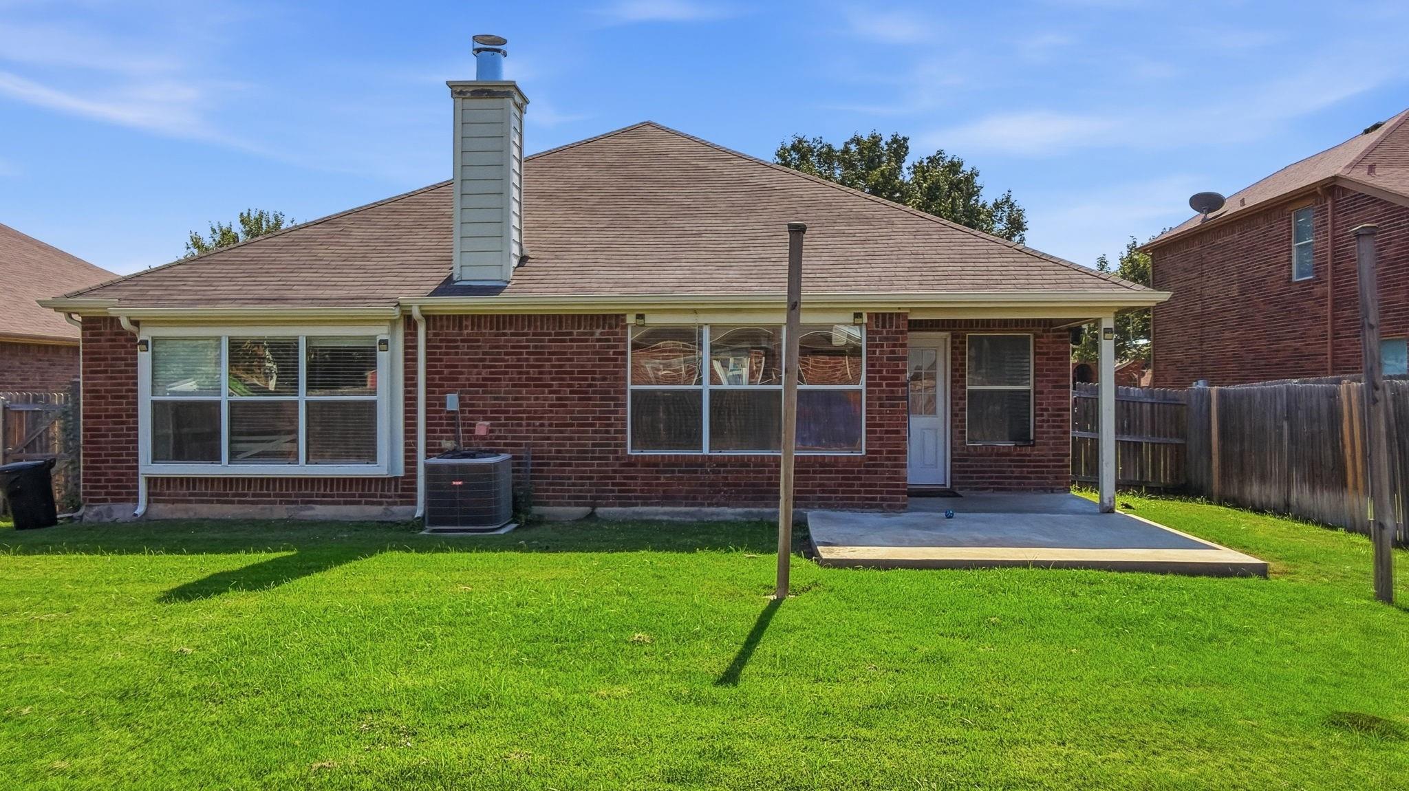 main property photo 4