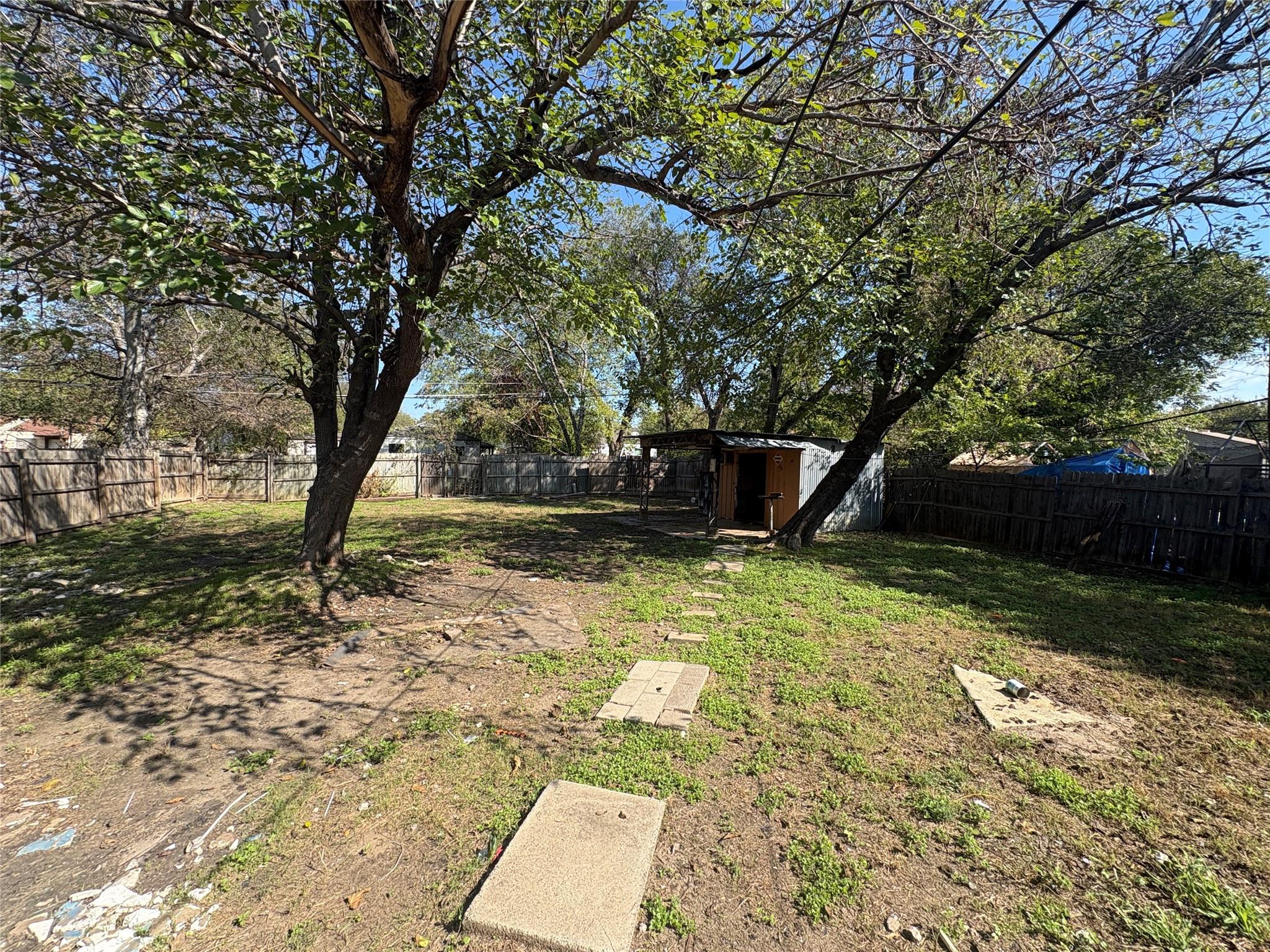 main property photo 8