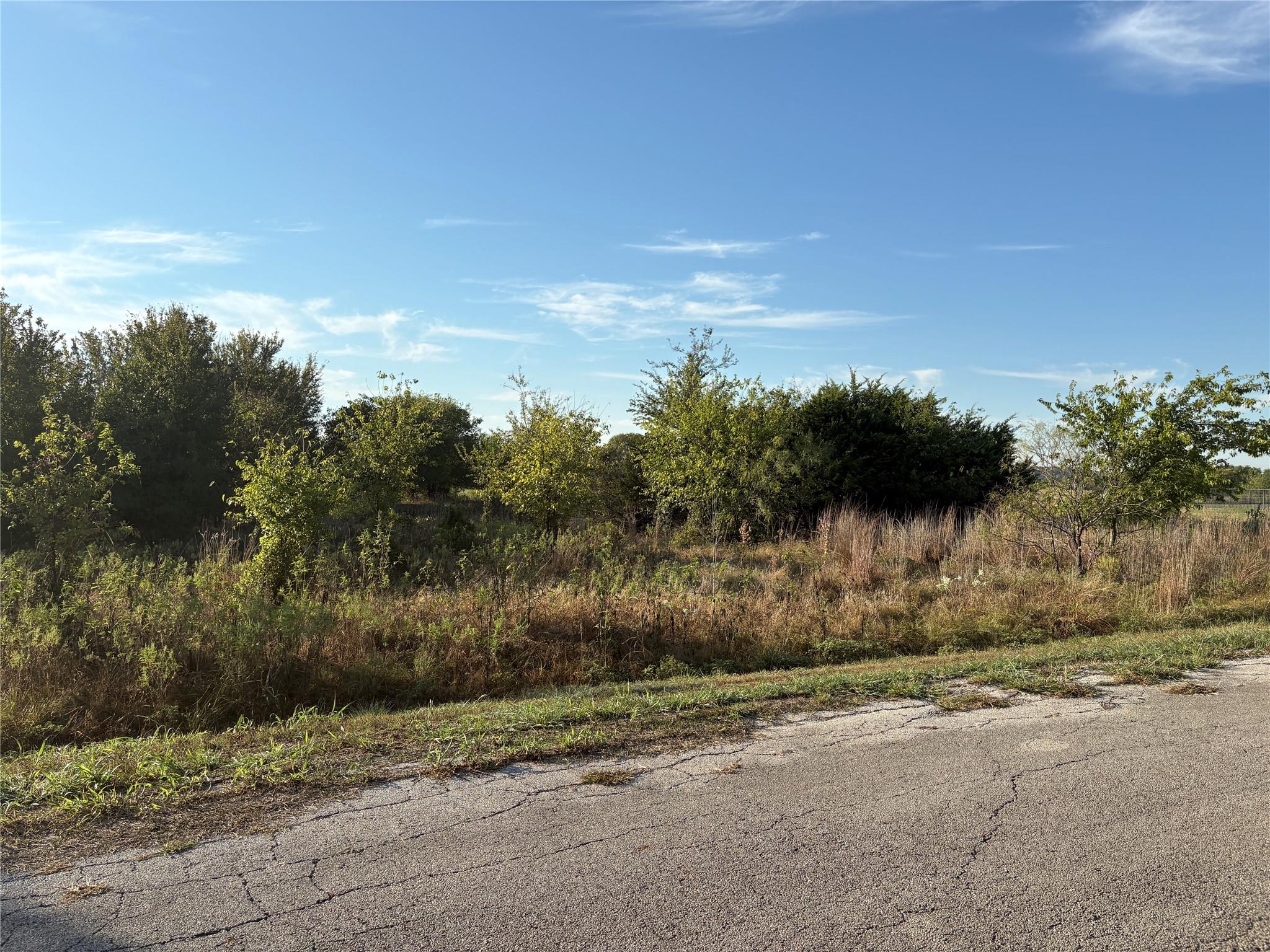 main property photo 3