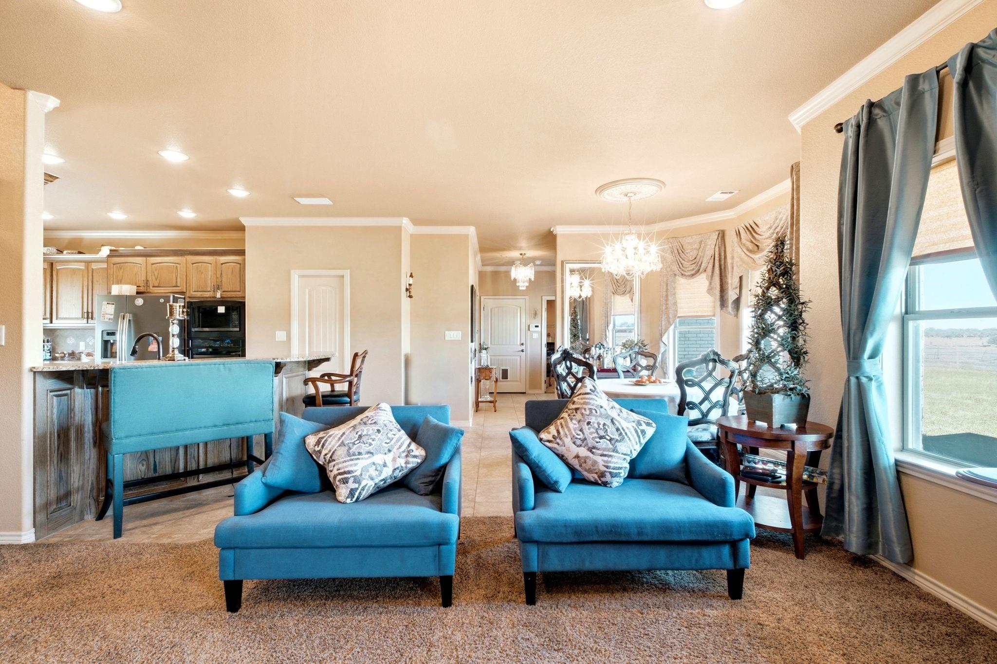 main property photo 5