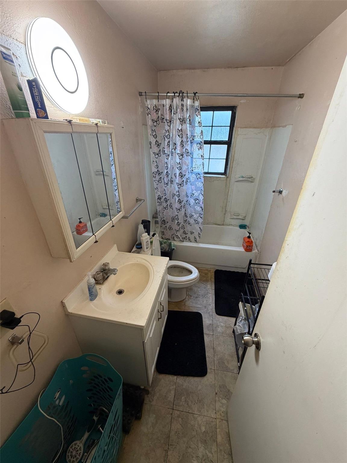 main property photo 7