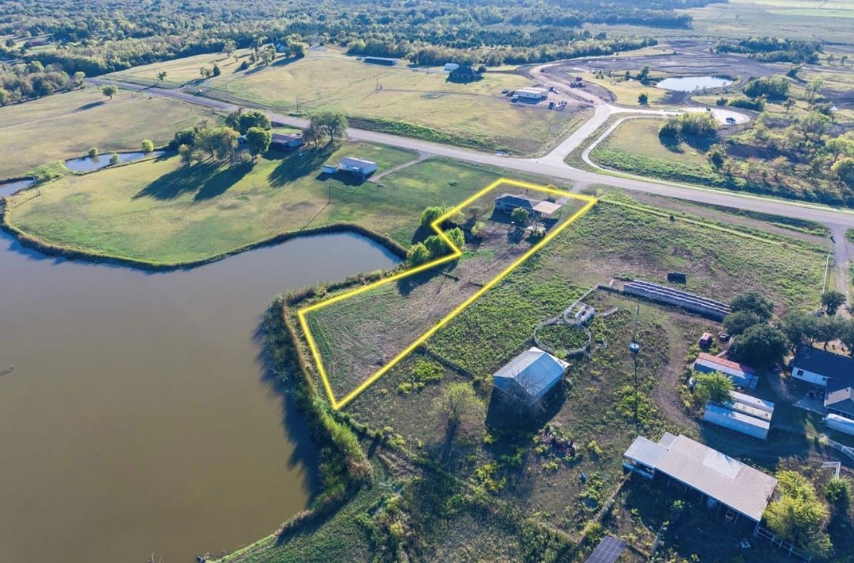 main property photo 9