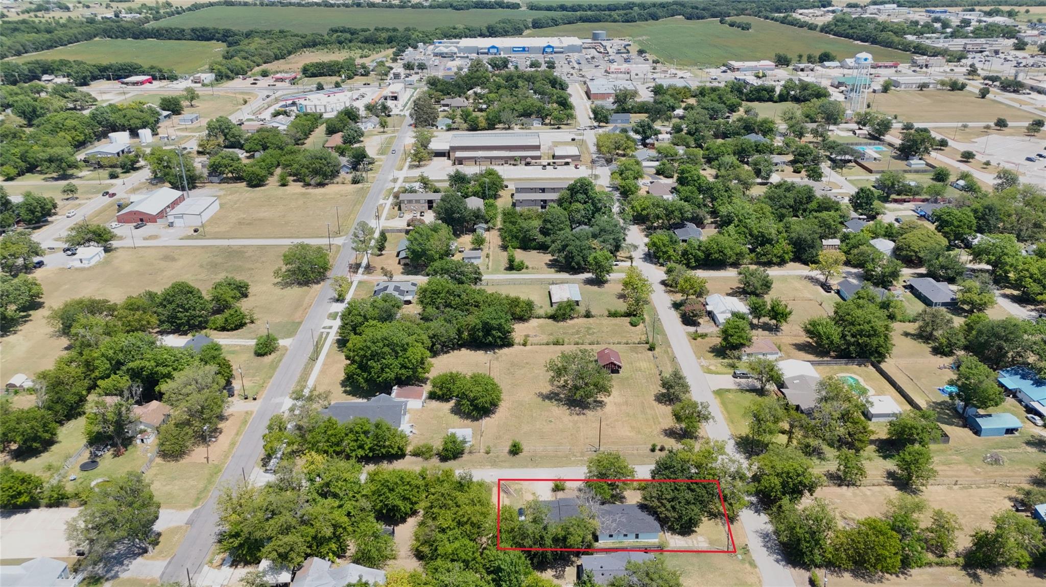 main property photo 5