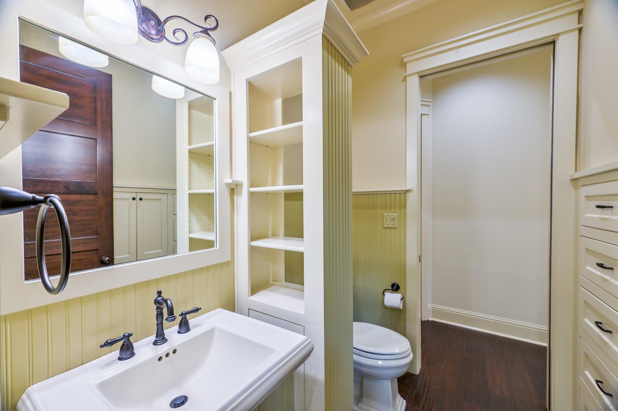 main property photo 15