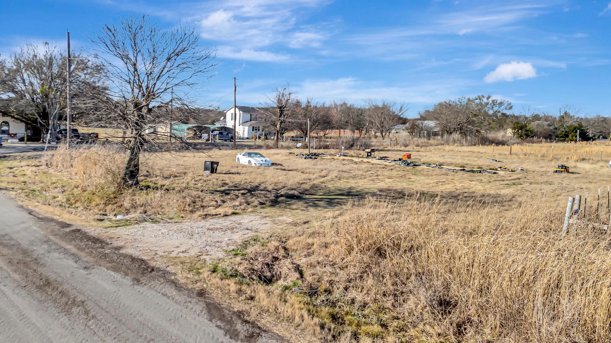 main property photo 18