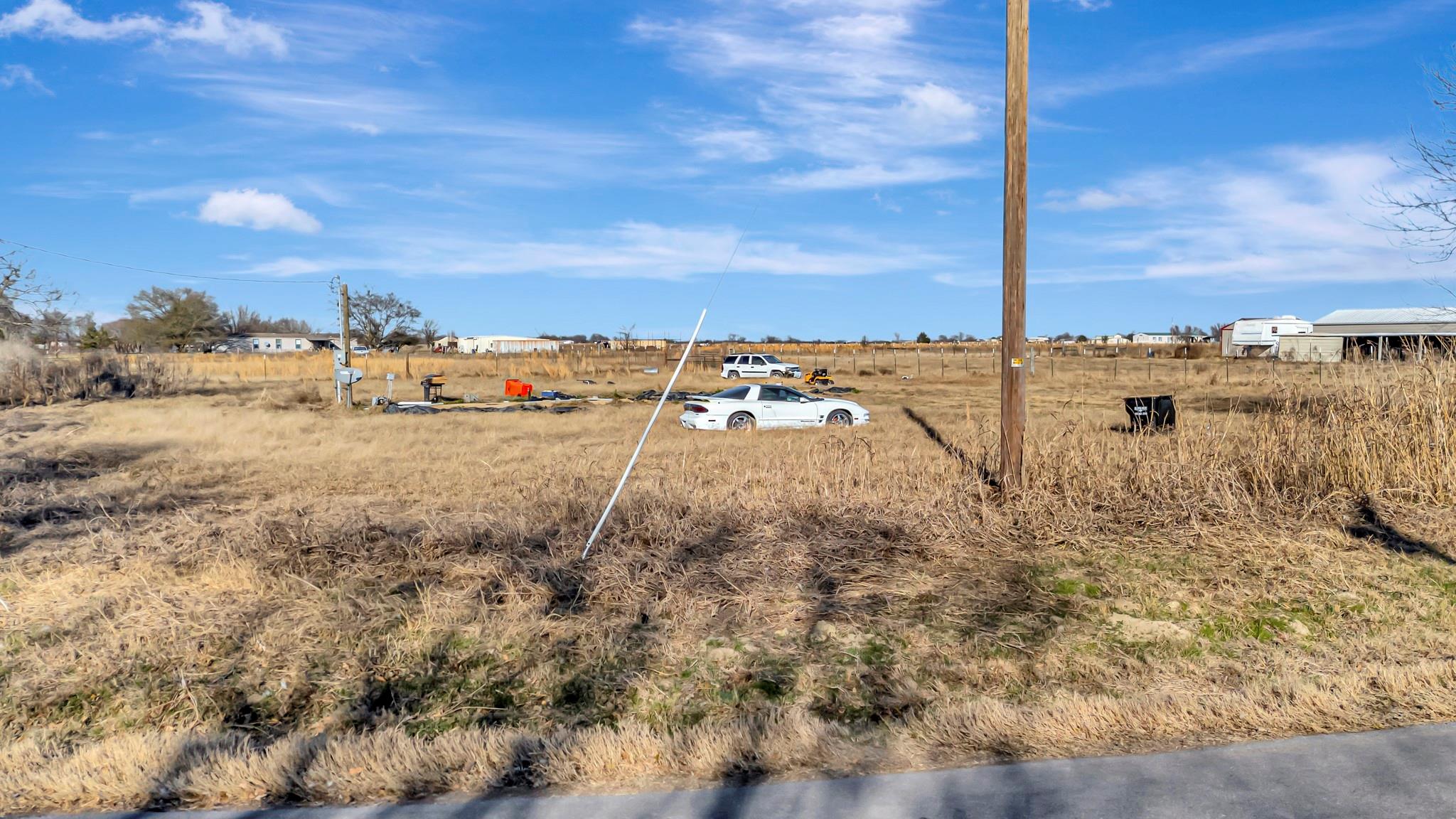 main property photo 19