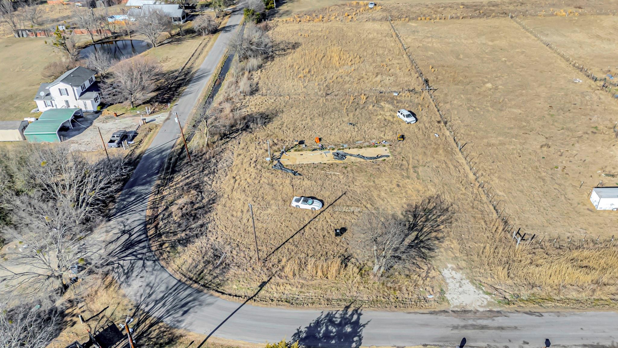 main property photo 22