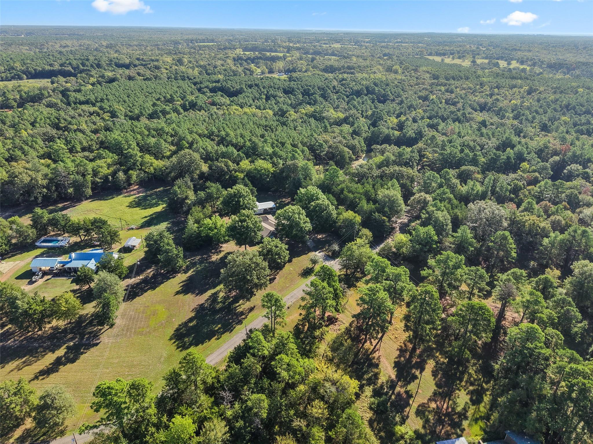 main property photo 33