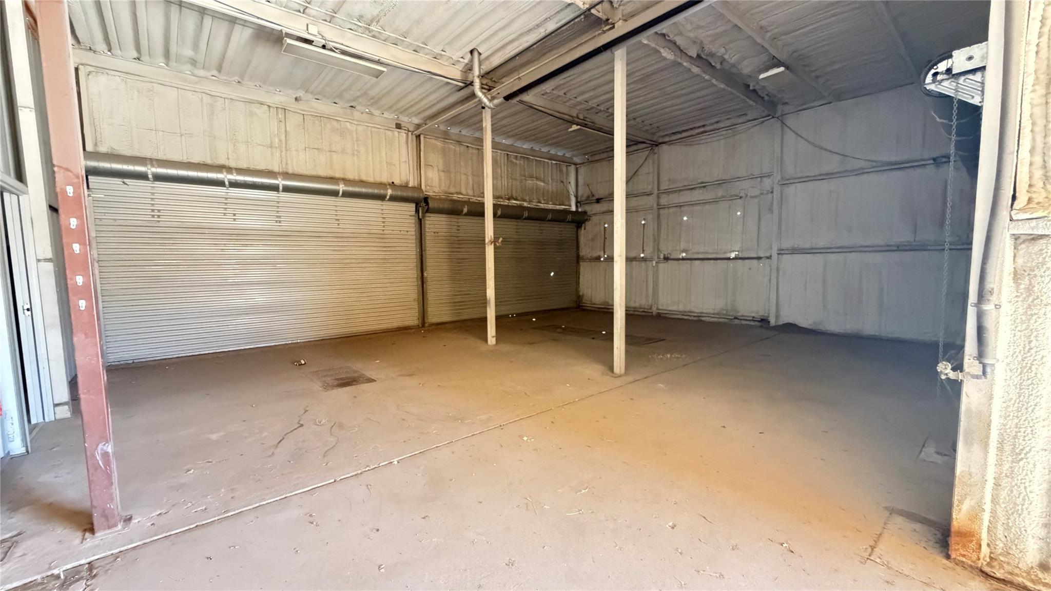 main property photo 20