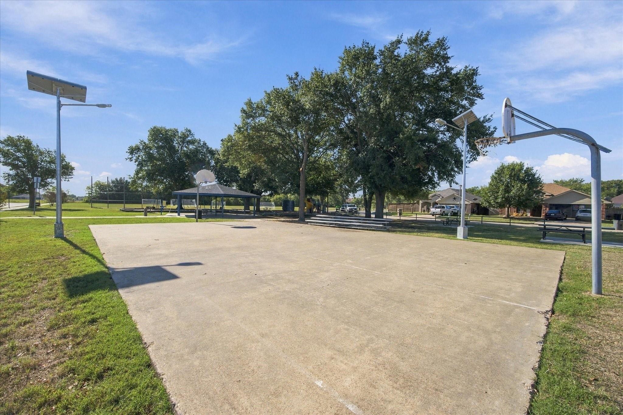 main property photo 26
