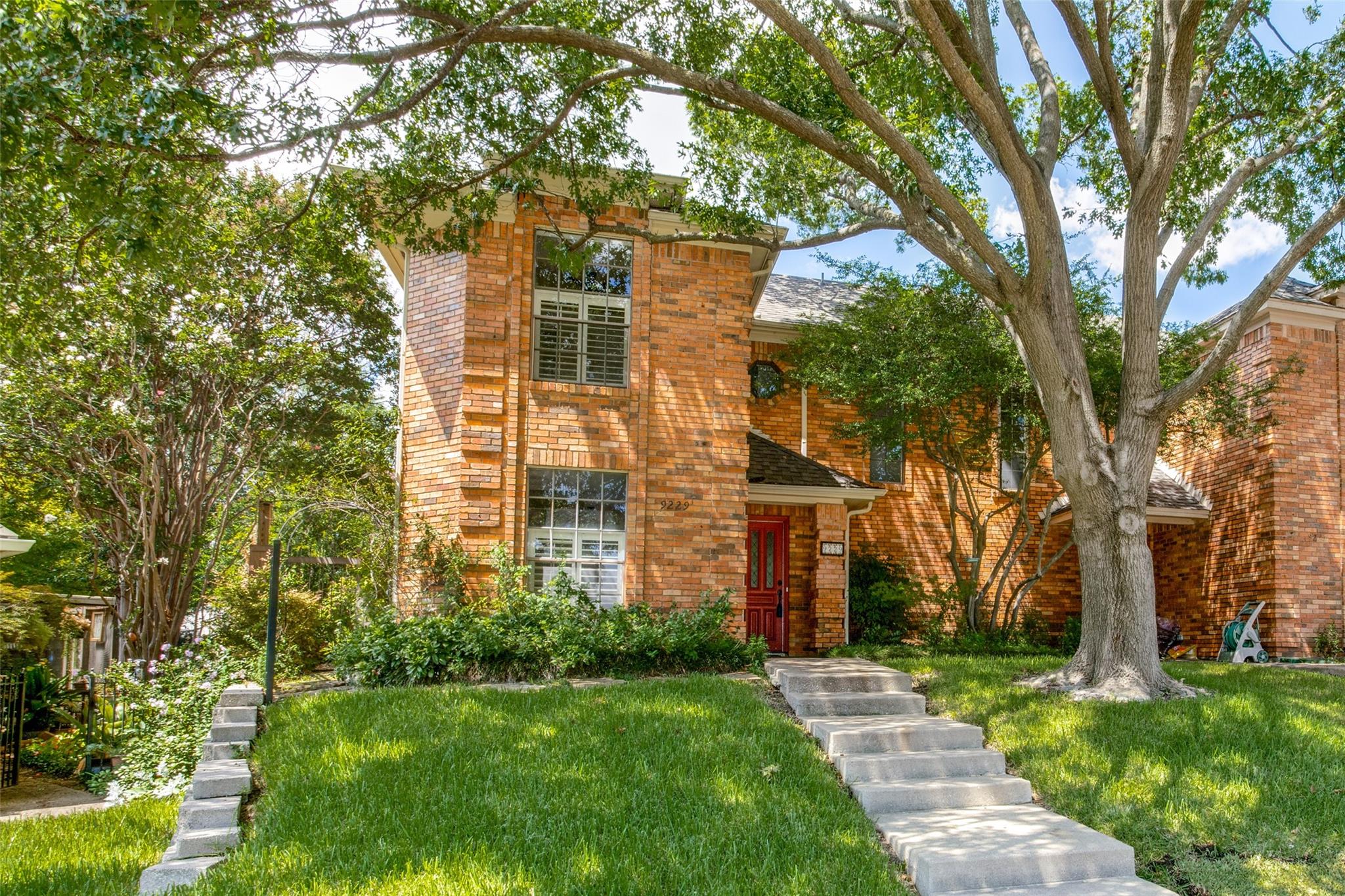 main property photo 0