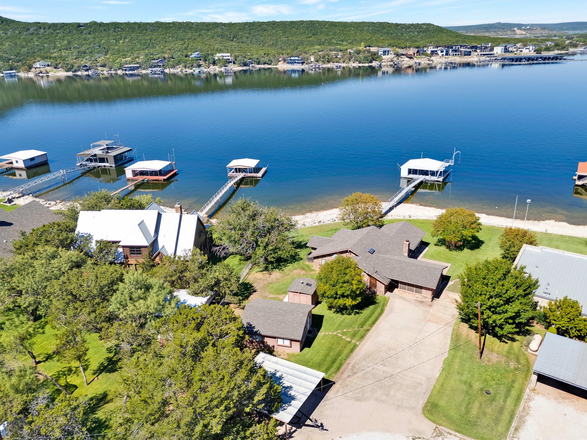 main property photo 36