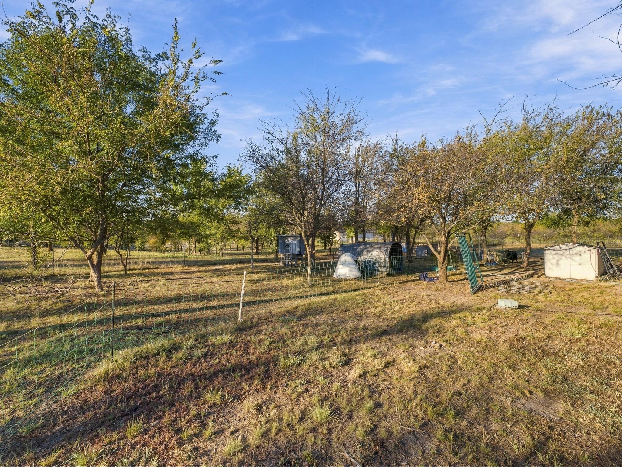 main property photo 21