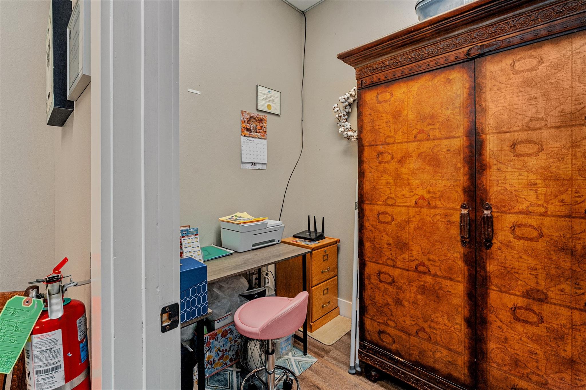 main property photo 35
