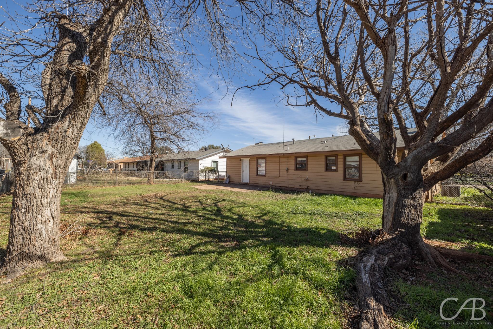main property photo 29
