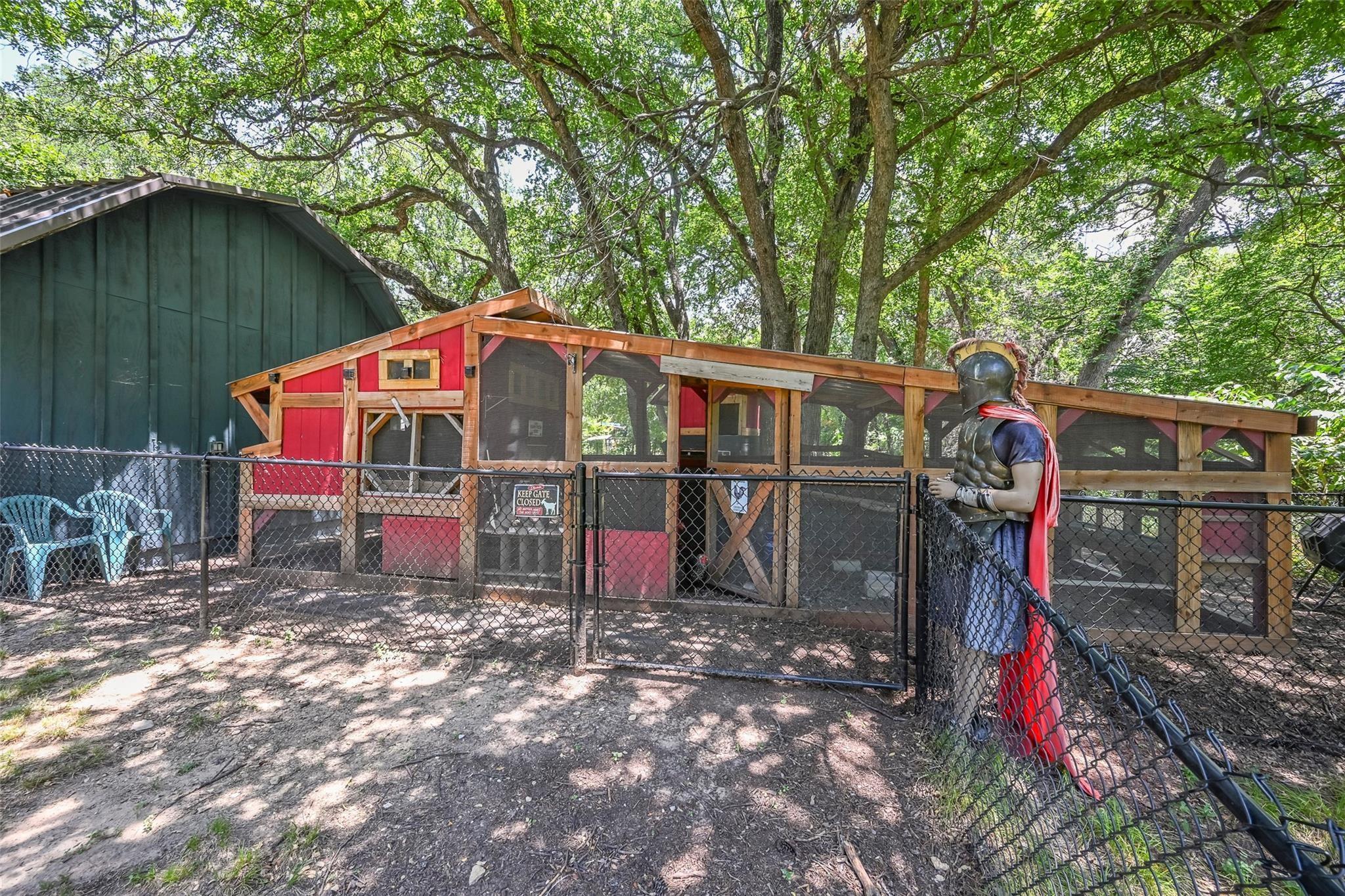 main property photo 21